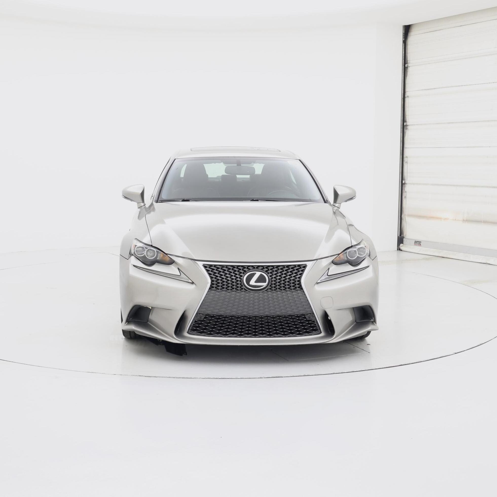 Thumbnail: 2016 Lexus IS - 5
