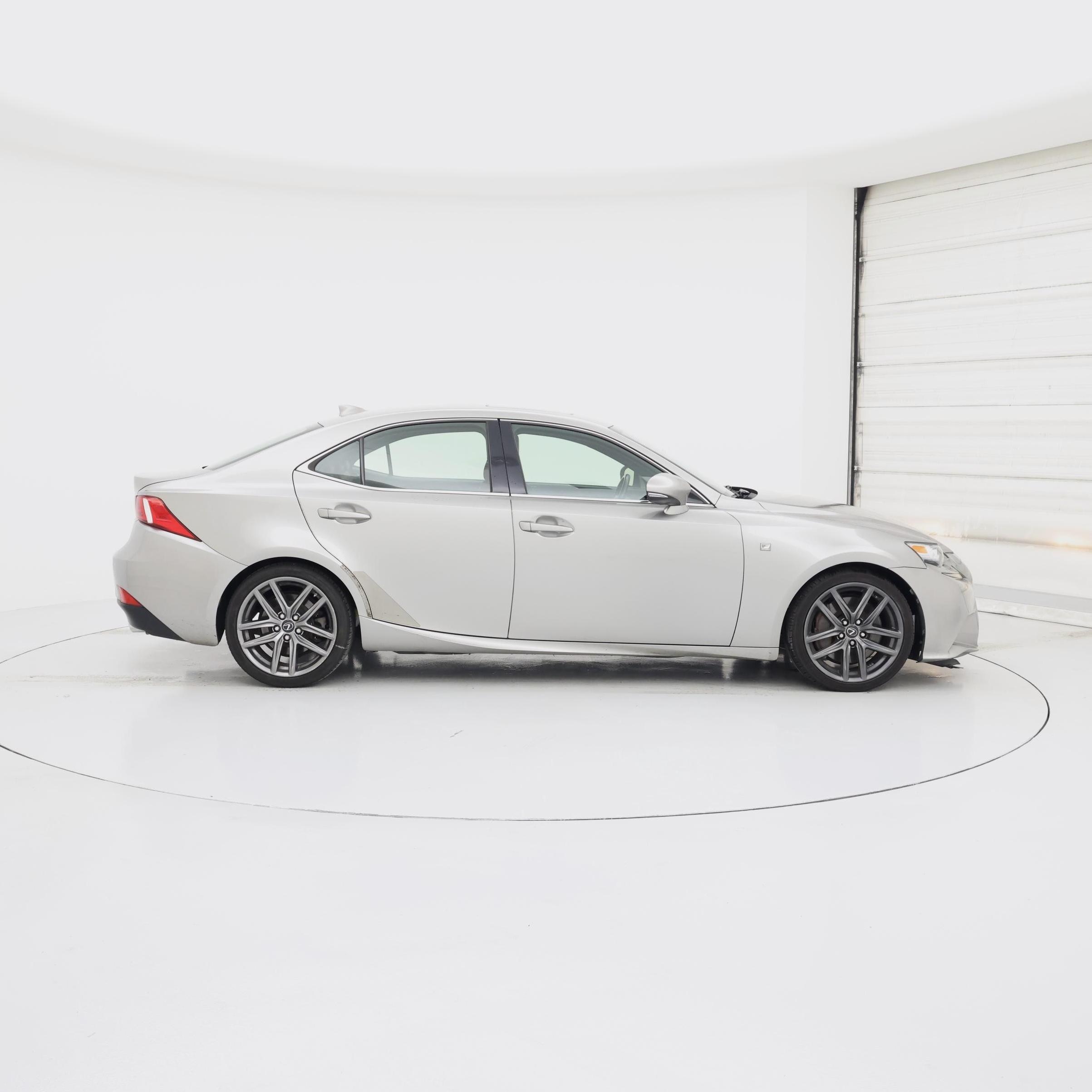 Thumbnail: 2016 Lexus IS - 7