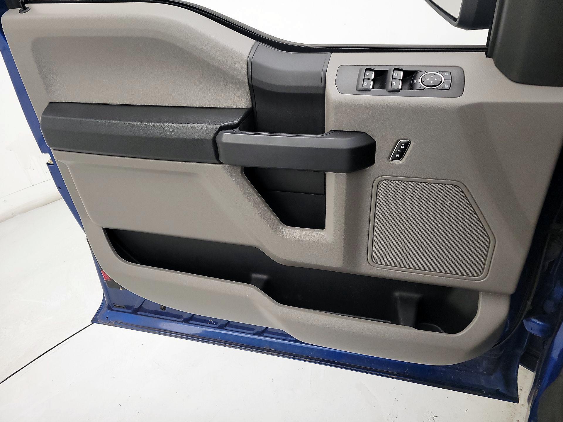 Thumbnail: 2017 Ford F-150 - 12