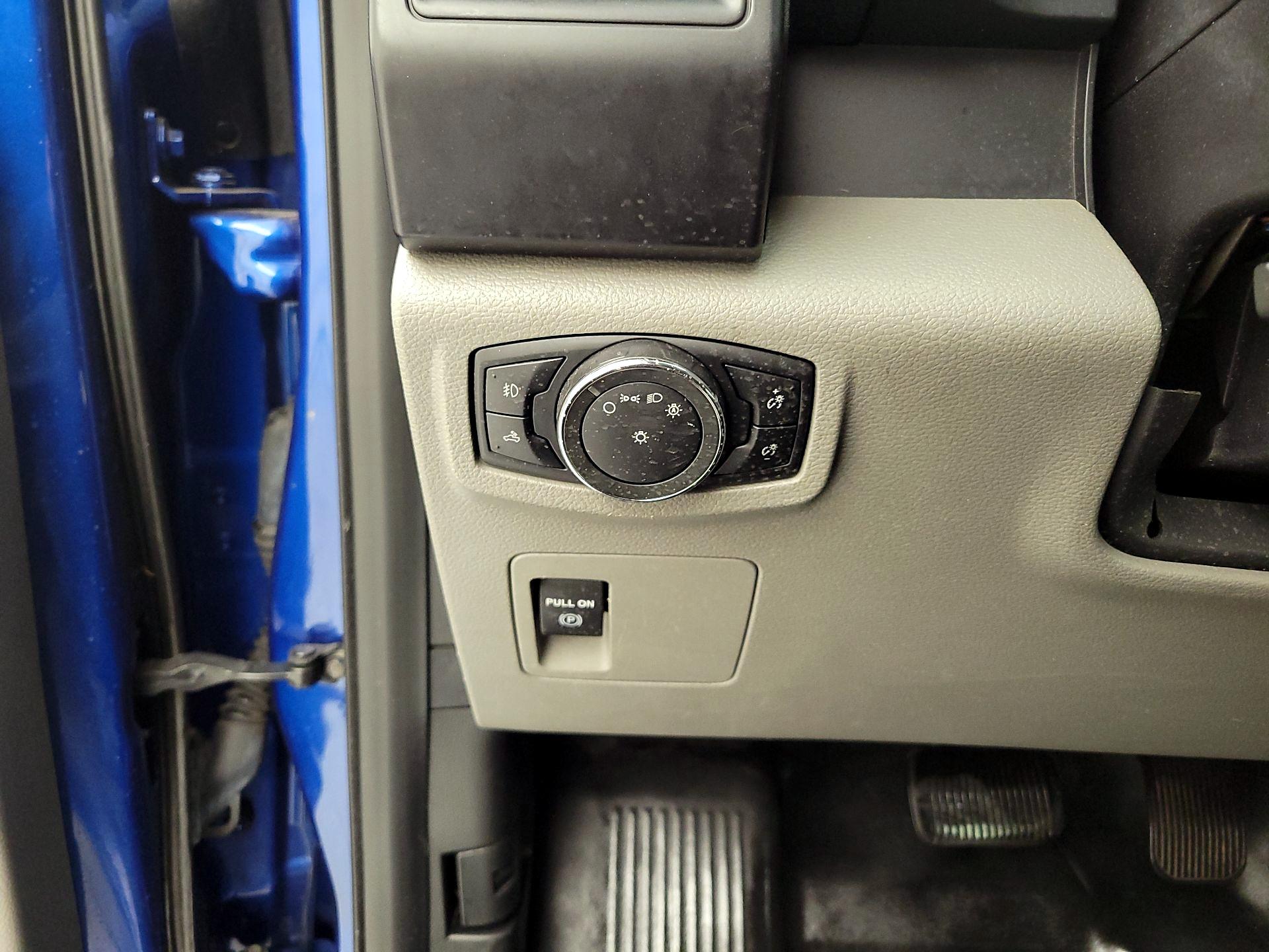 Thumbnail: 2017 Ford F-150 - 13