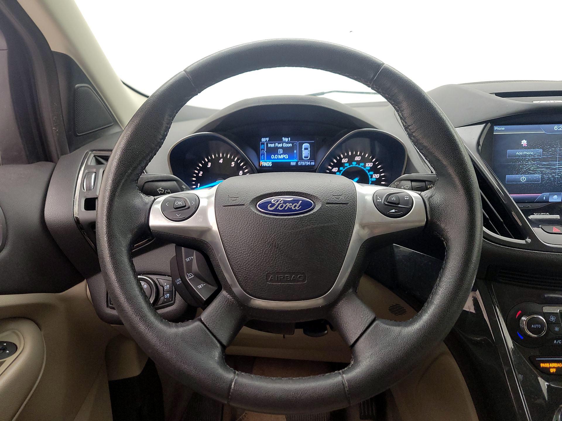 Thumbnail: 2015 Ford Escape - 10