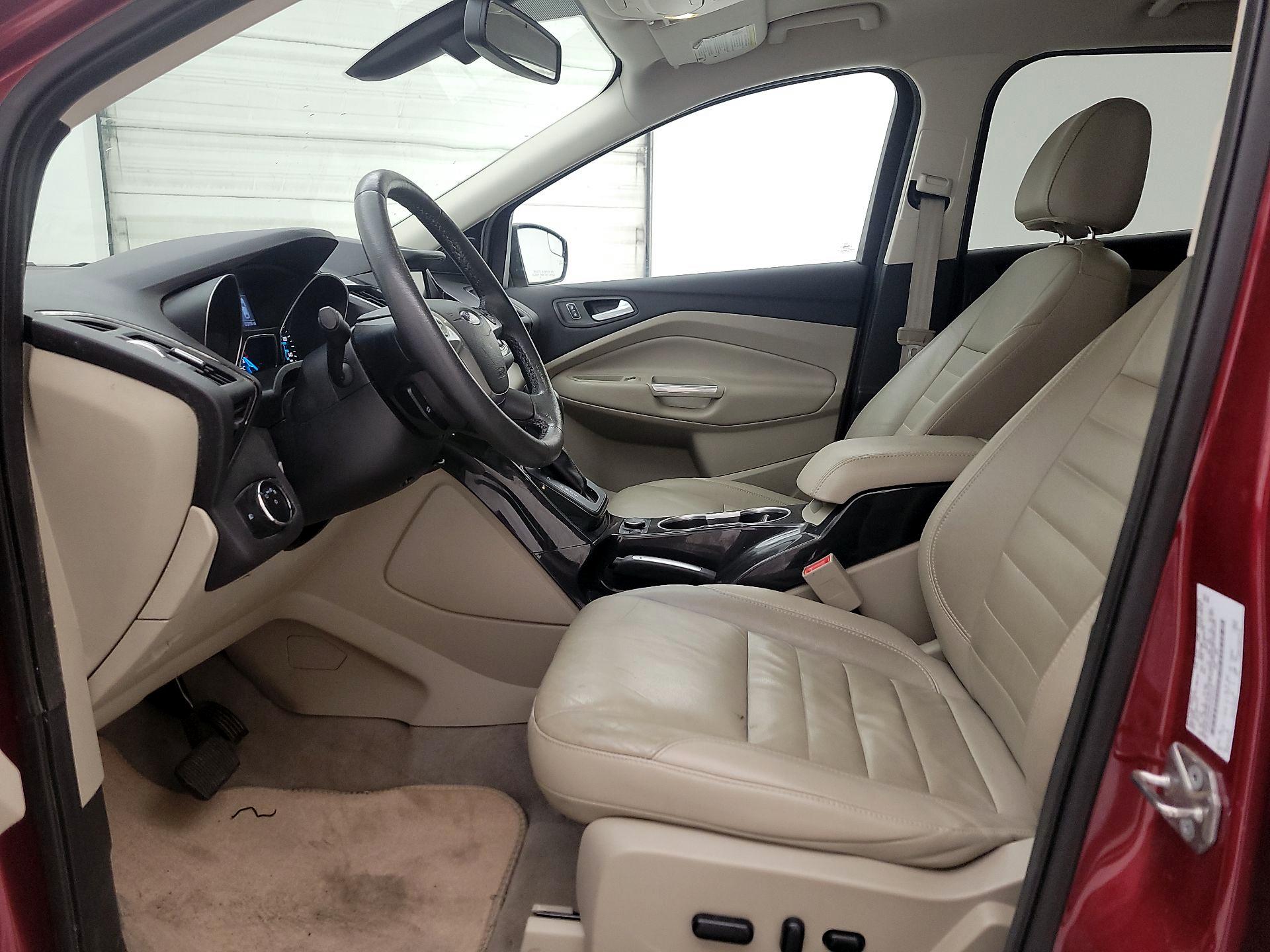 Thumbnail: 2015 Ford Escape - 11