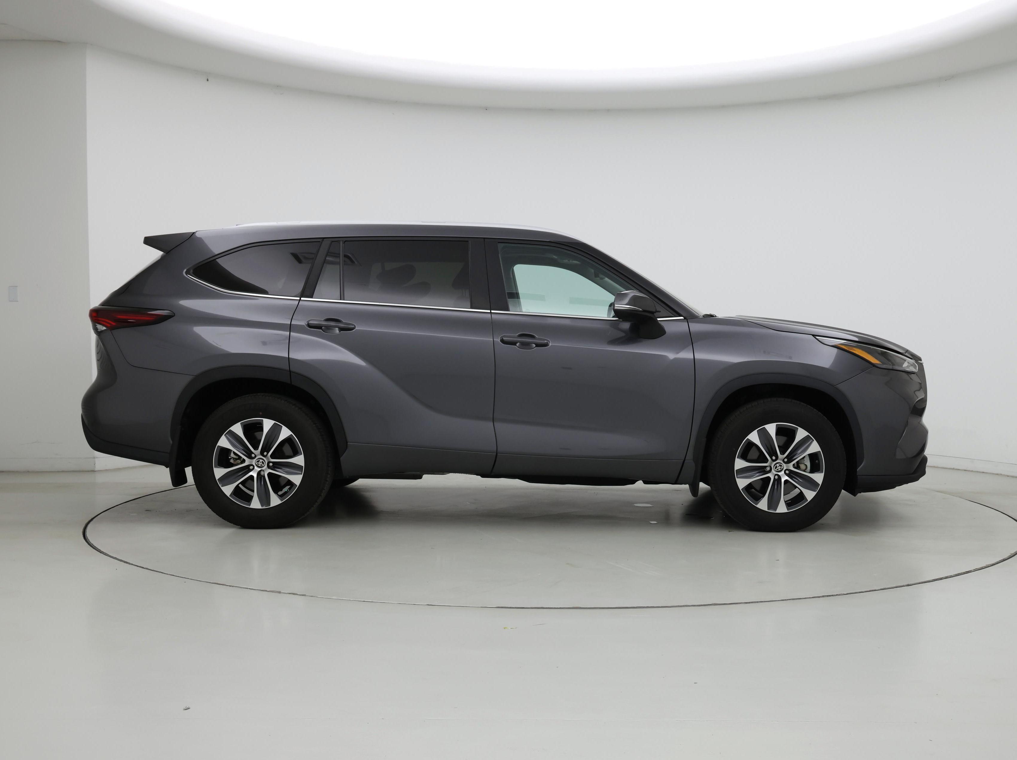 Thumbnail: 2024 Toyota Highlander - 7