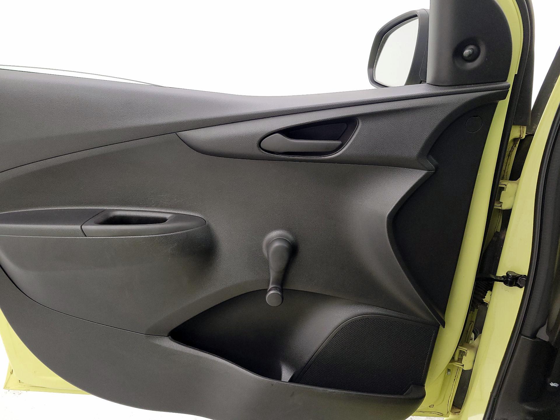 Thumbnail: 2017 Chevrolet Spark - 12