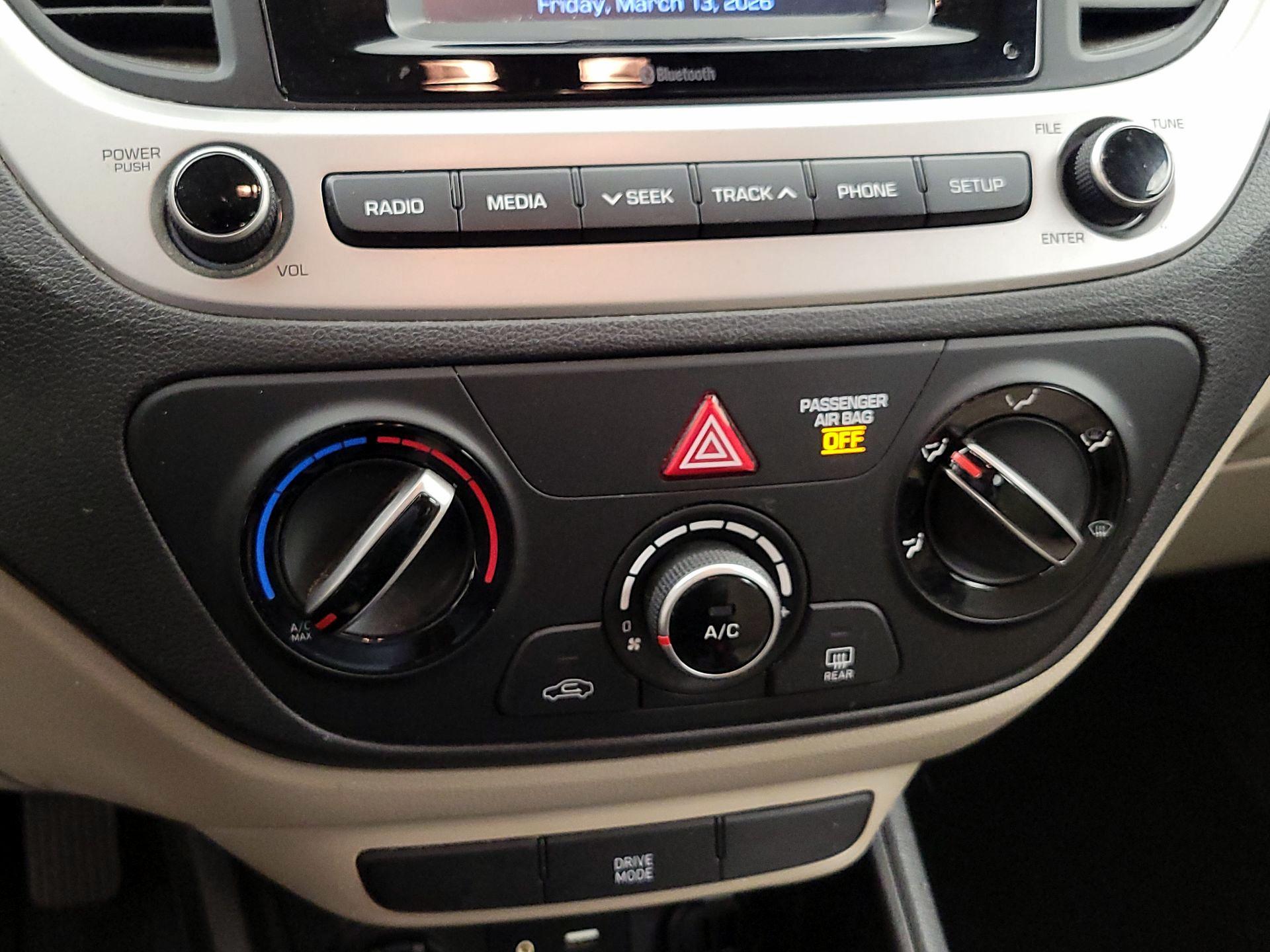 Thumbnail: 2019 Hyundai Accent - 16