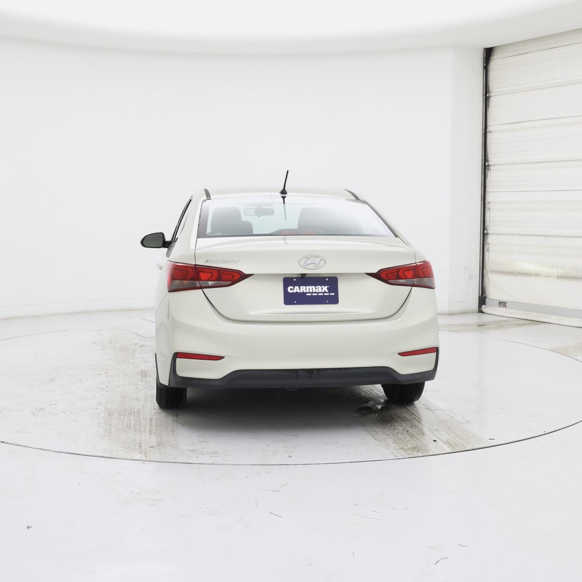 Thumbnail: 2019 Hyundai Accent - 6