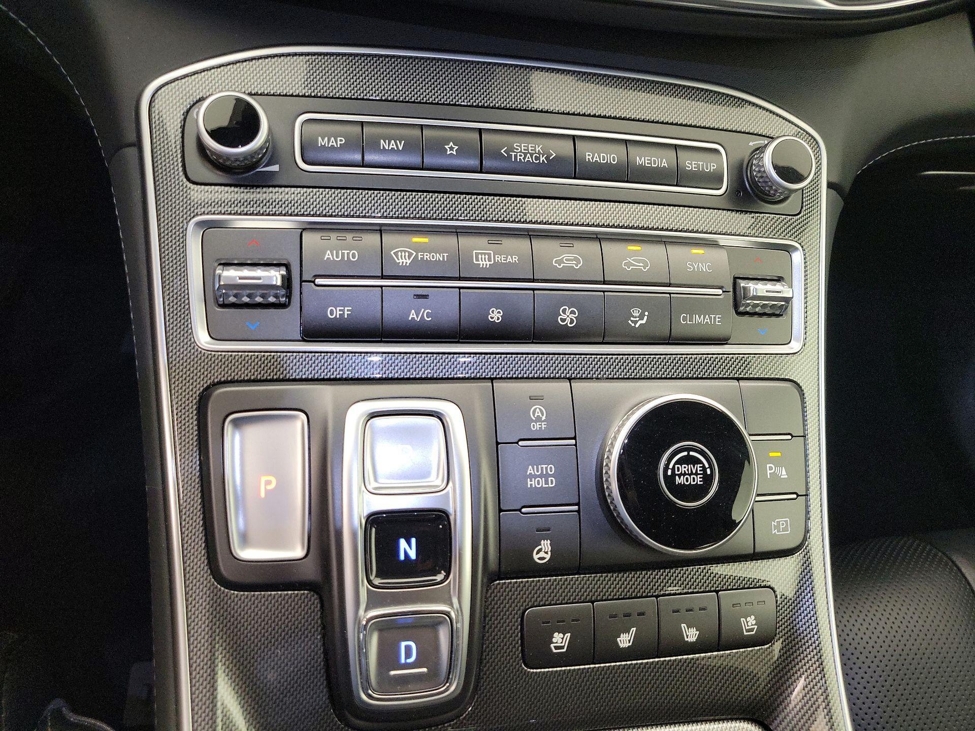 Thumbnail: 2023 Hyundai Santa Fe - 17