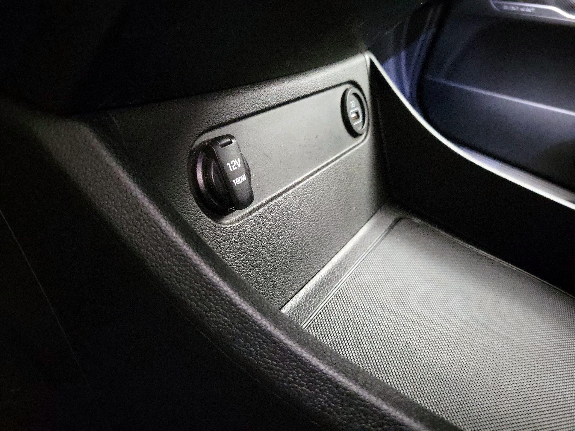 Thumbnail: 2023 Hyundai Santa Fe - 19