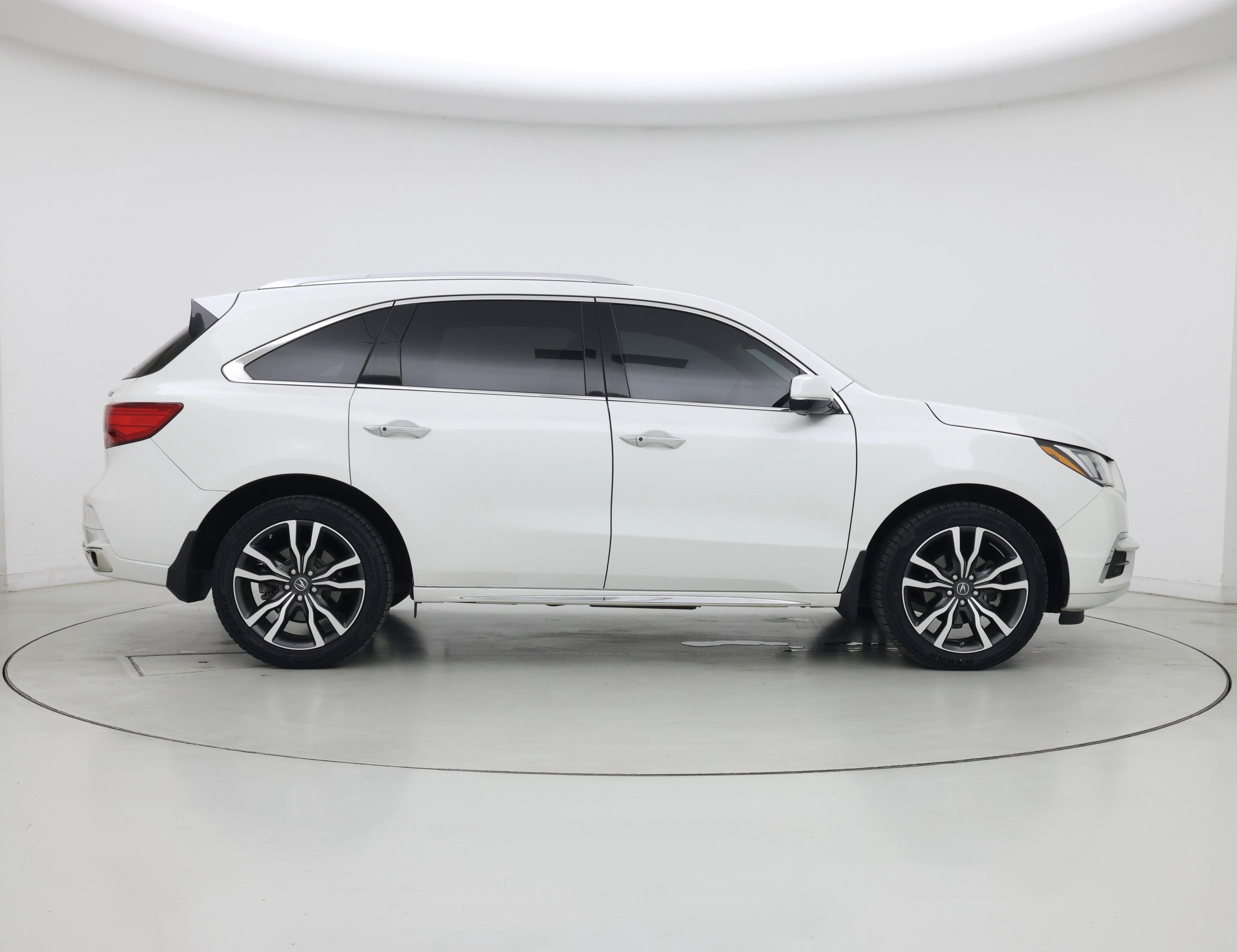 Thumbnail: 2020 Acura MDX - 7