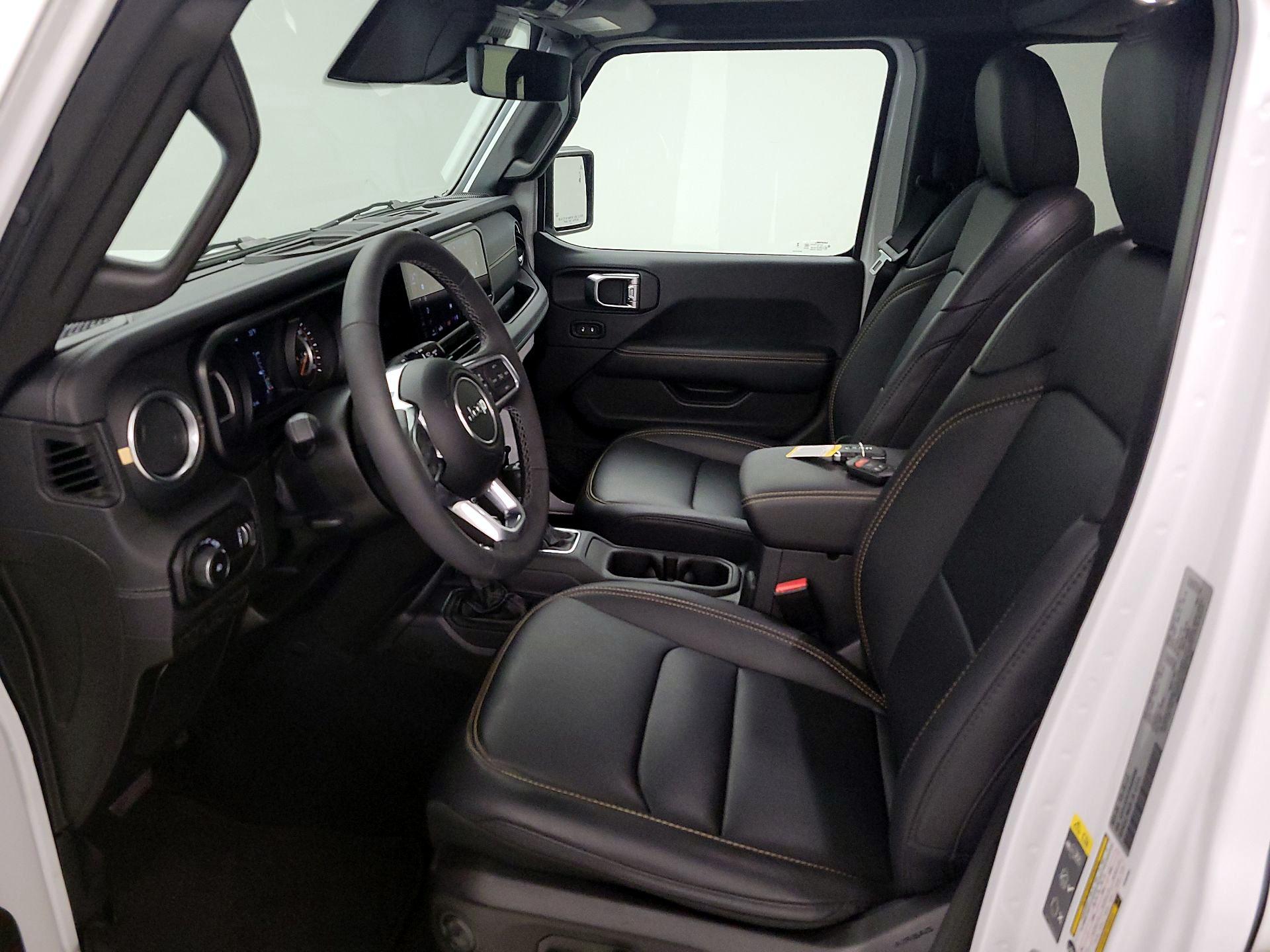 Thumbnail: 2025 Jeep Wrangler - 11