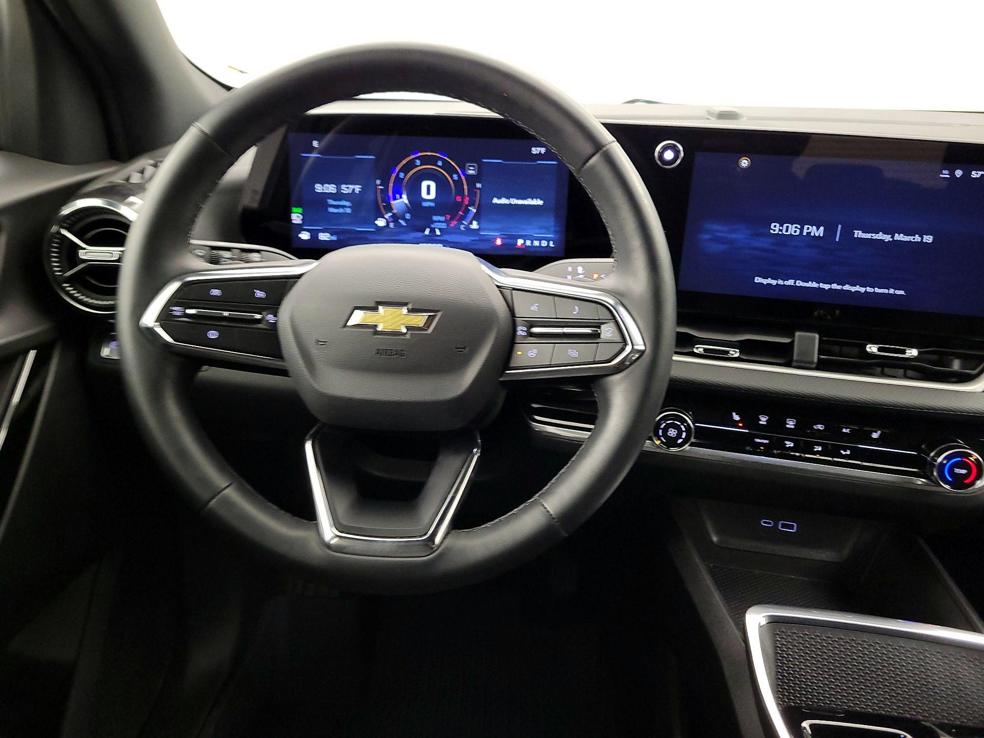 Thumbnail: 2026 Chevrolet Equinox - 10