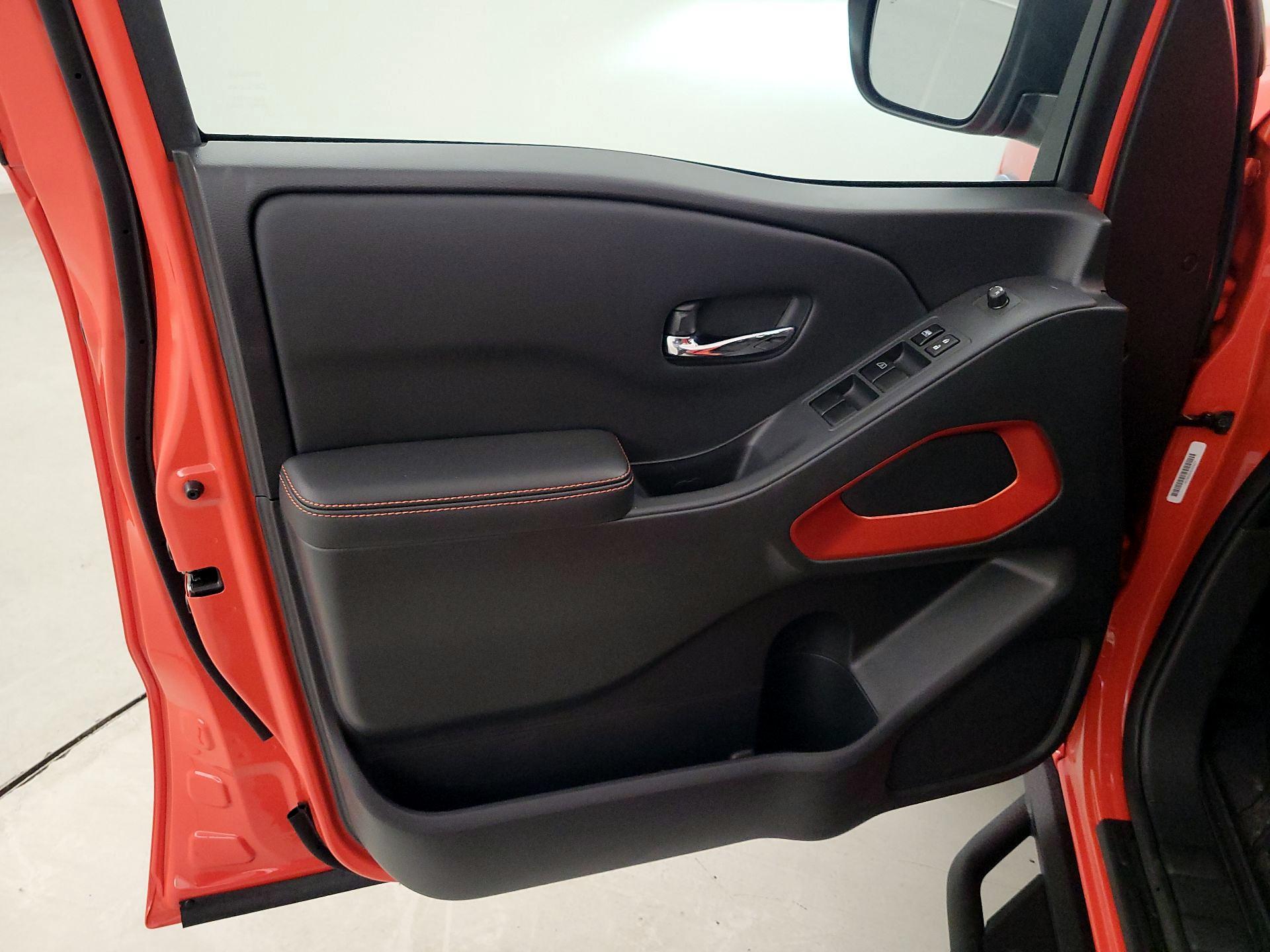 Thumbnail: 2025 Nissan Frontier - 12