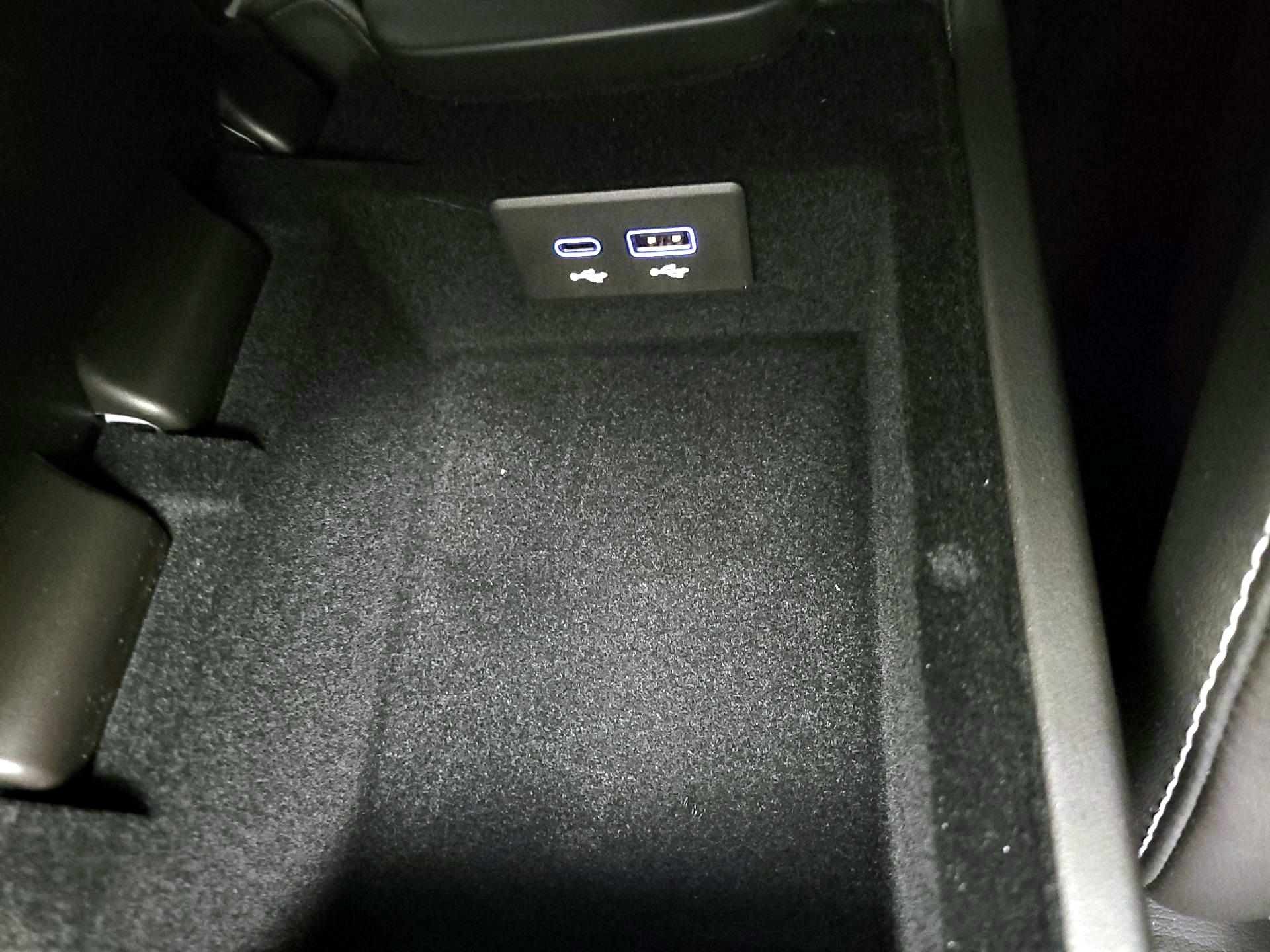 Thumbnail: 2026 Chevrolet Corvette - 19