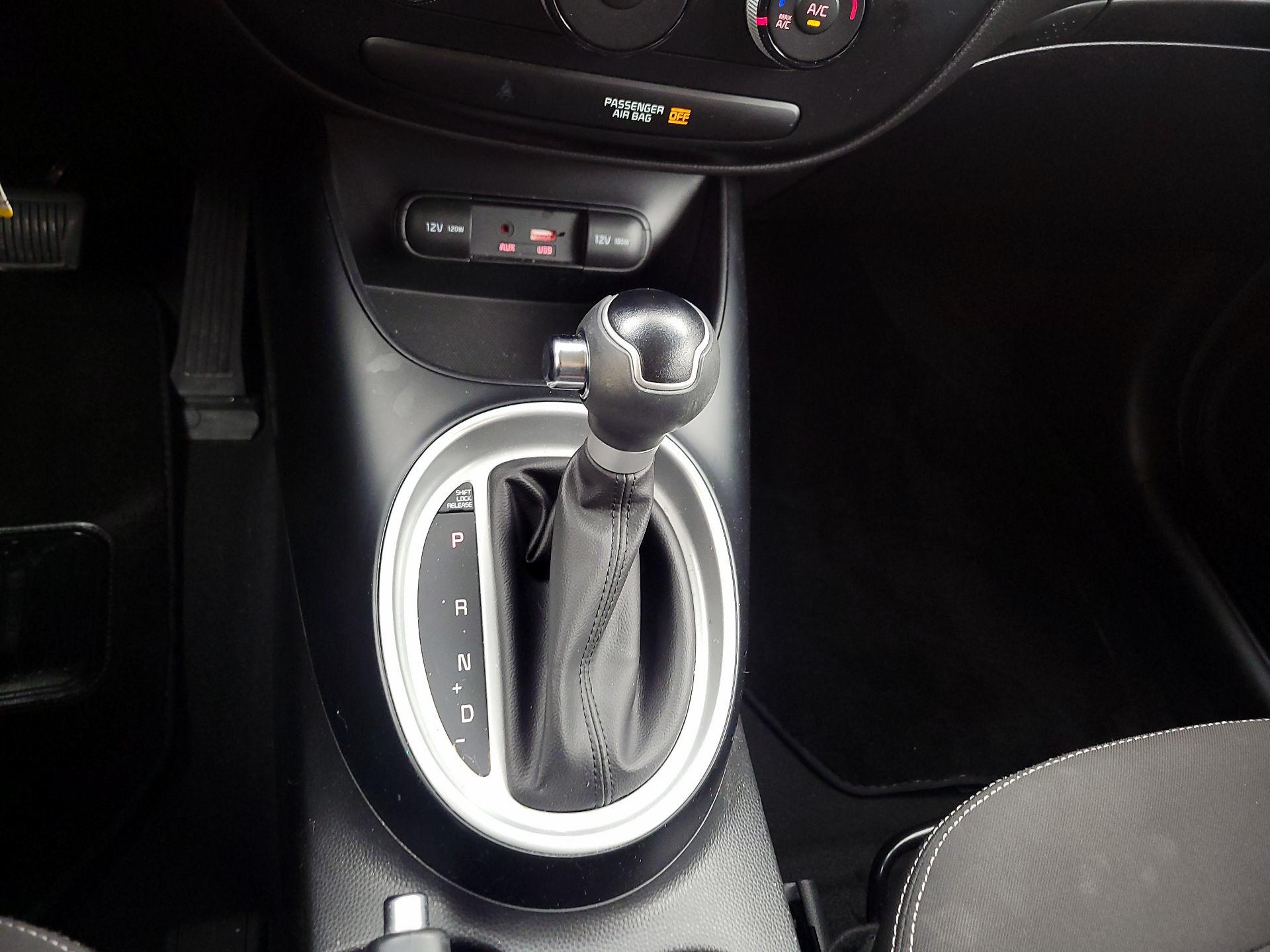 Thumbnail: 2019 Kia Soul - 17