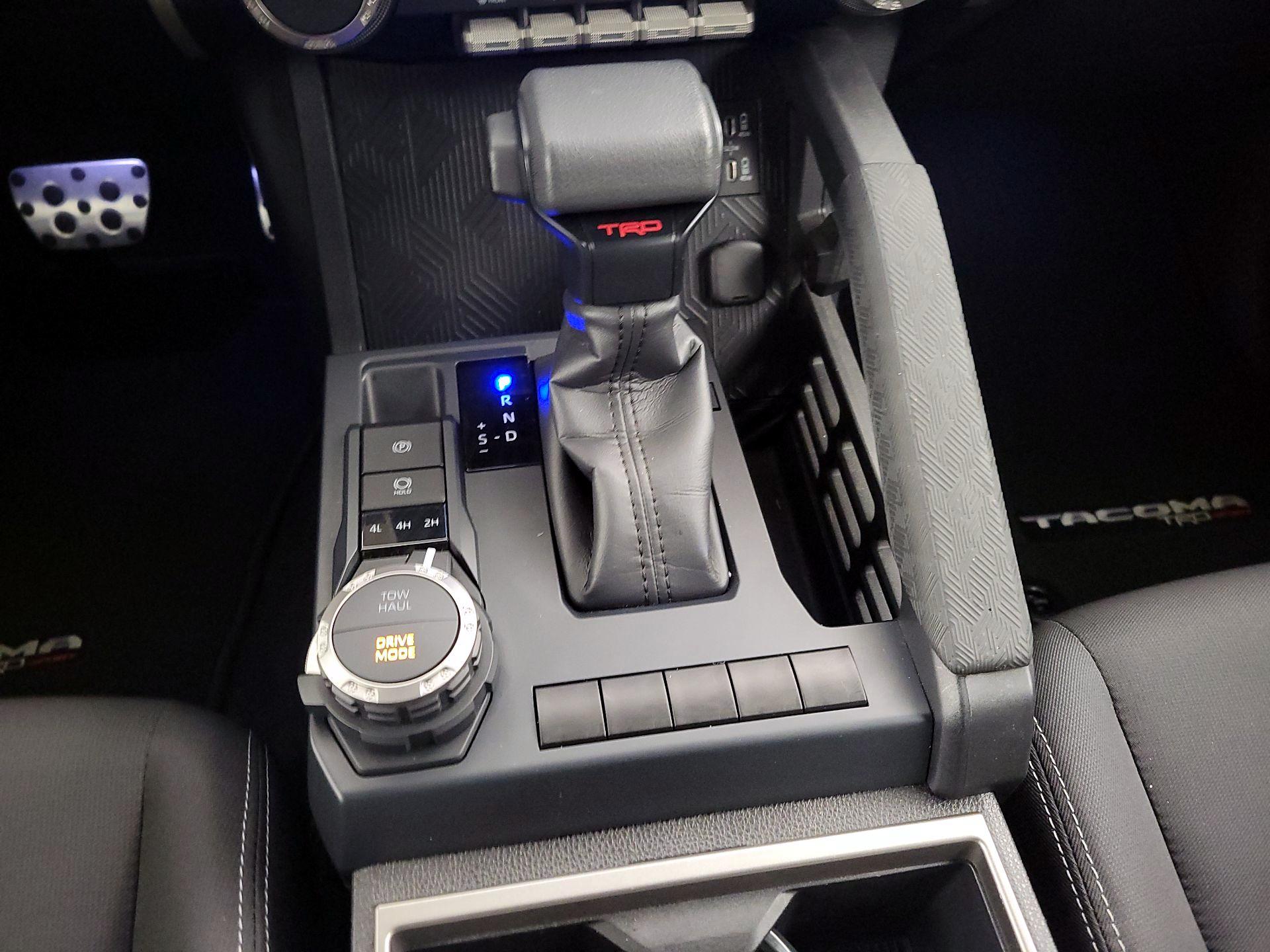 Thumbnail: 2025 Toyota Tacoma - 17