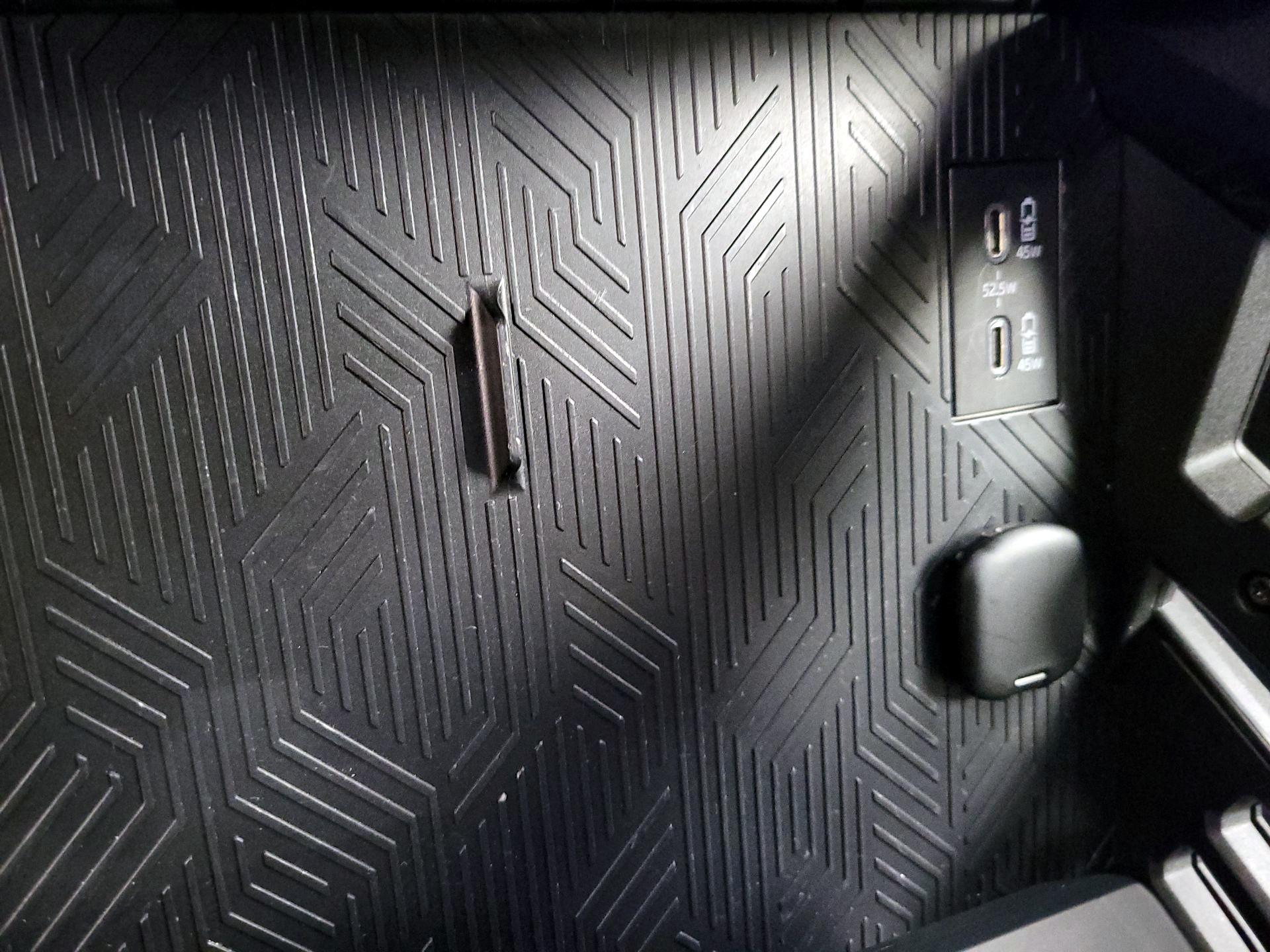 Thumbnail: 2025 Toyota Tacoma - 18