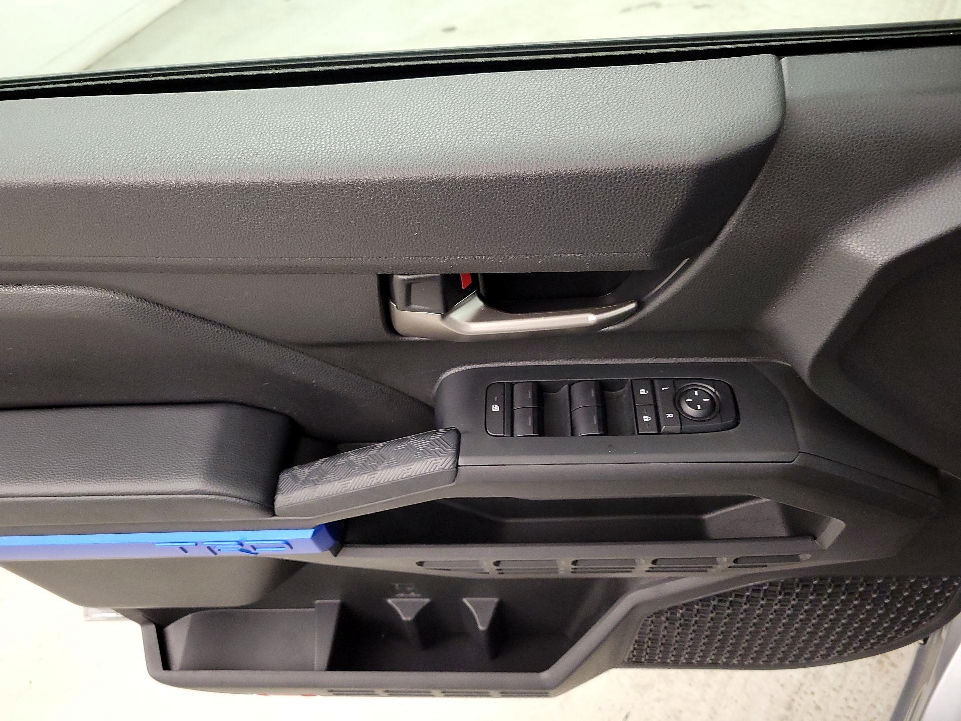 Thumbnail: 2025 Toyota Tacoma - 12