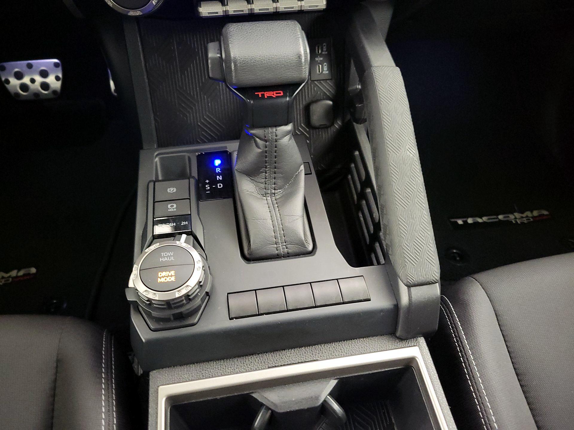 Thumbnail: 2025 Toyota Tacoma - 17