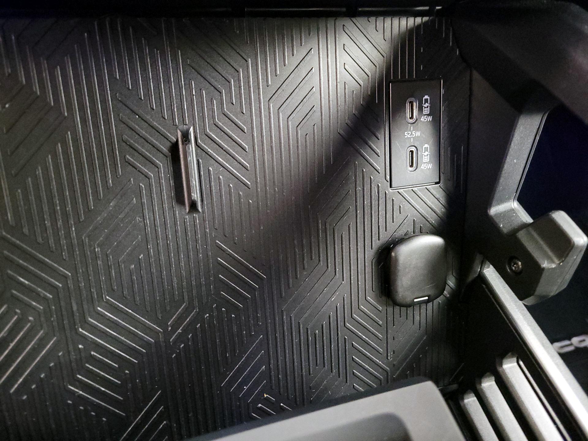 Thumbnail: 2025 Toyota Tacoma - 18