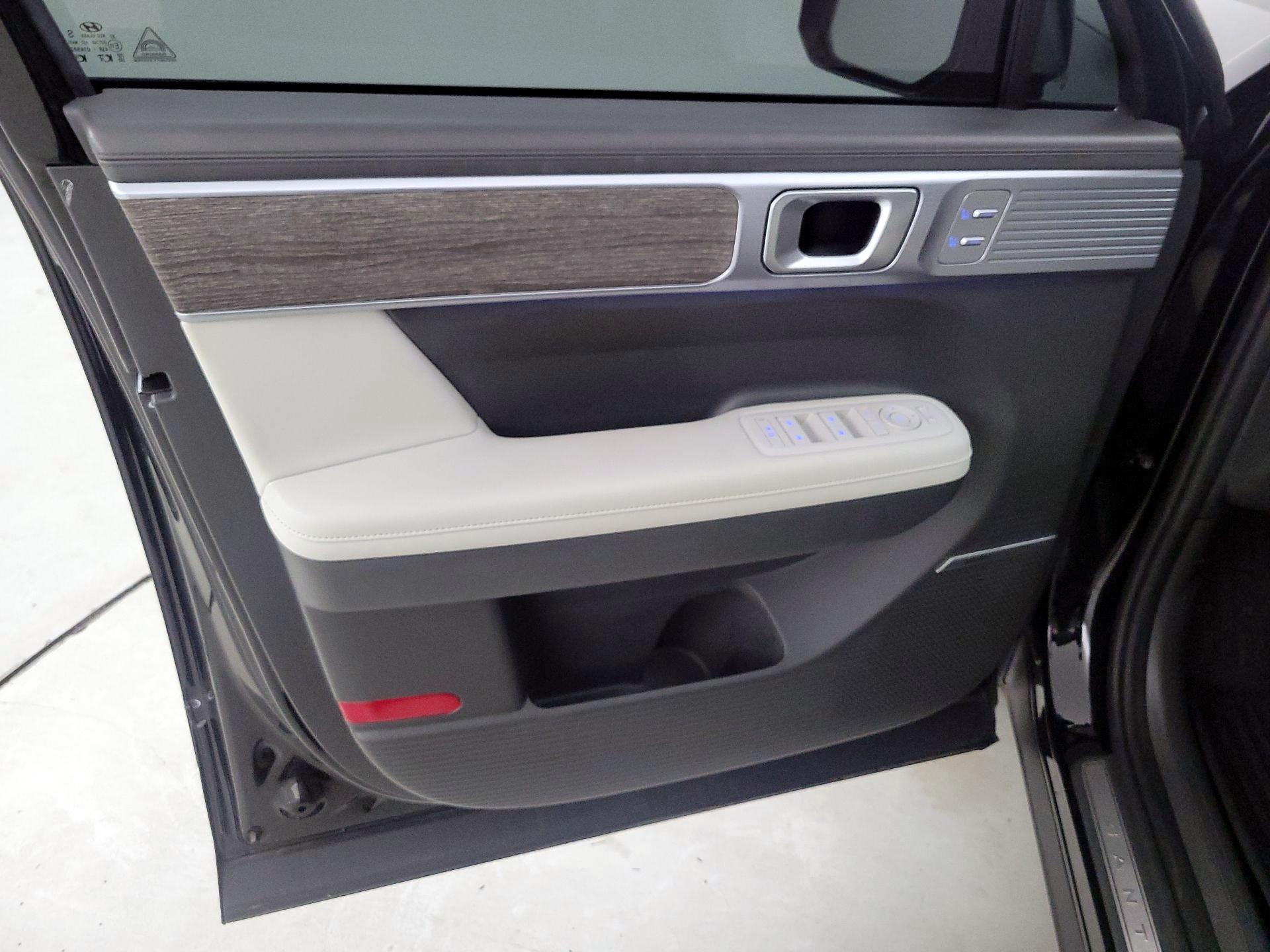 Thumbnail: 2024 Hyundai Santa Fe - 12