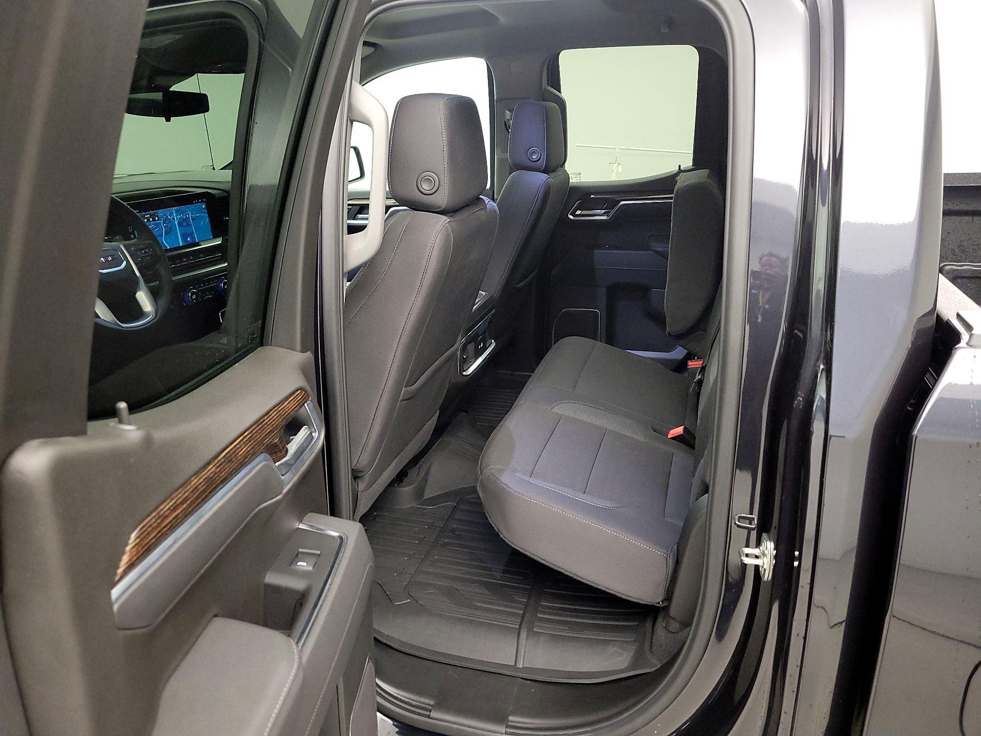 Thumbnail: 2025 GMC Sierra 1500 - 20