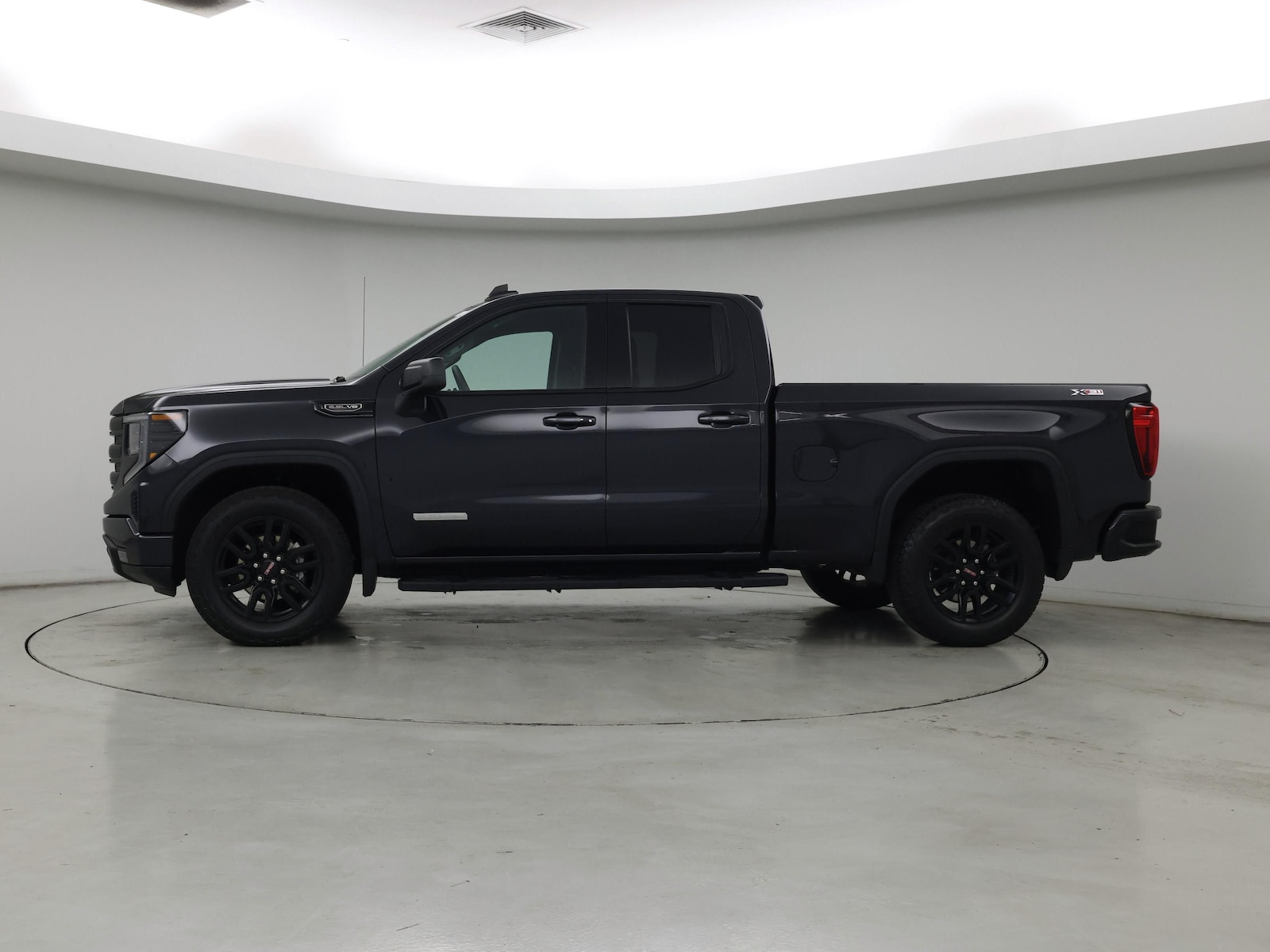 2025 GMC Sierra 1500 Elevation - Photo 4