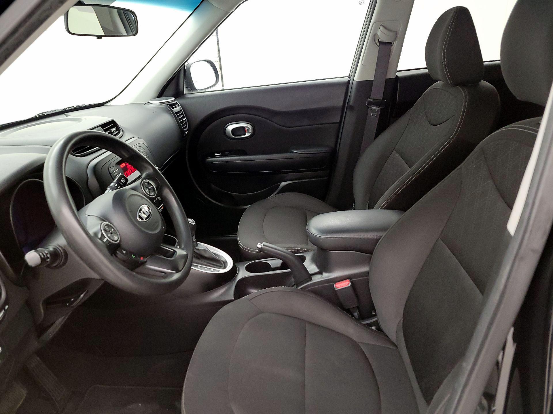 Thumbnail: 2016 Kia Soul - 11