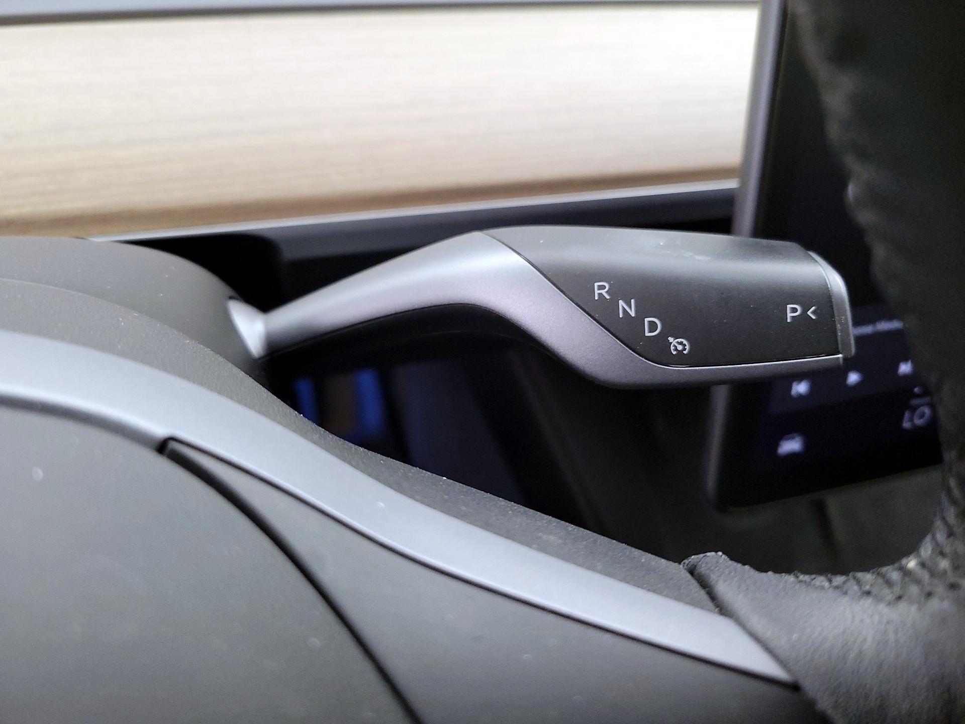 Thumbnail: 2021 Tesla Model 3 - 17