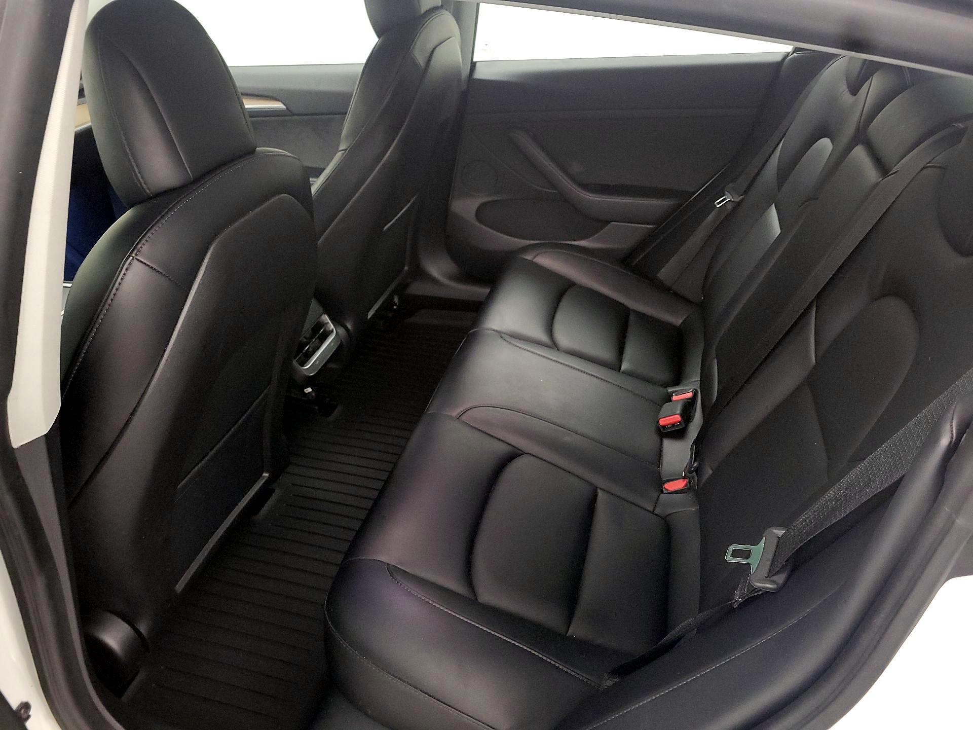 Thumbnail: 2021 Tesla Model 3 - 20