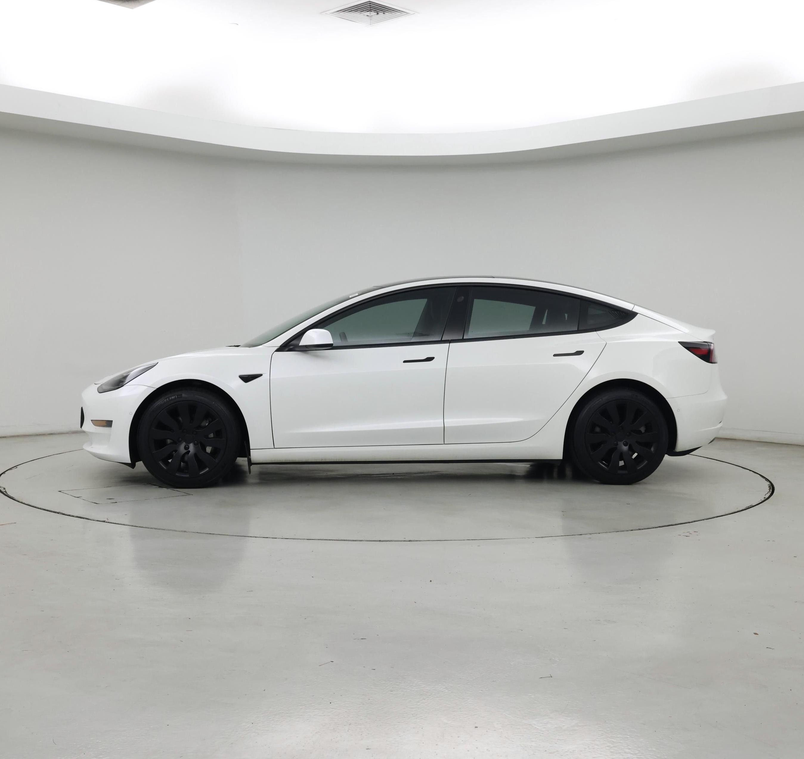 Thumbnail: 2021 Tesla Model 3 - 3