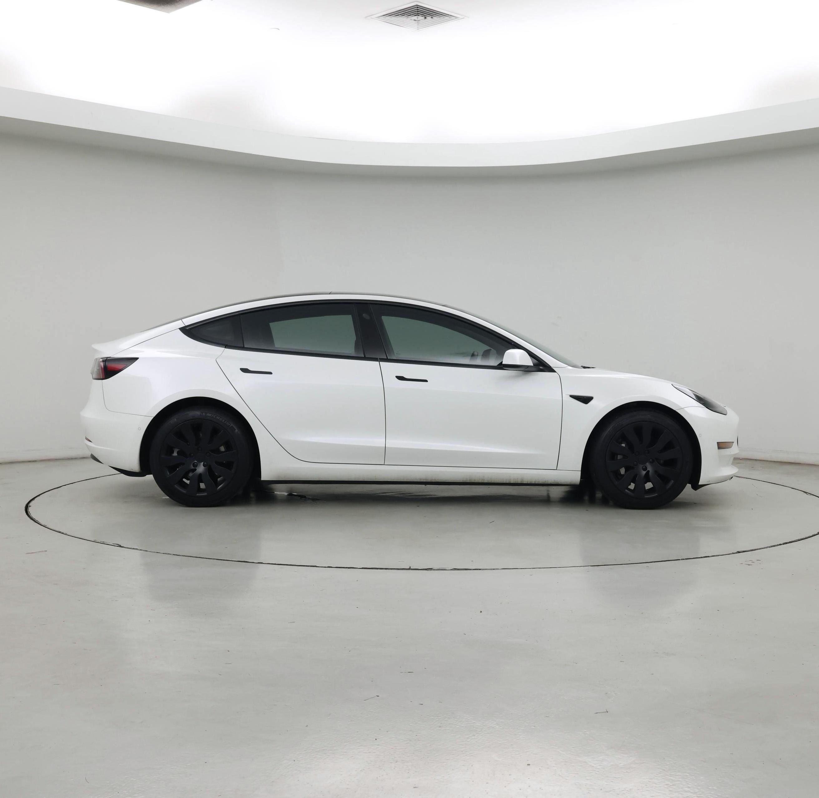 Thumbnail: 2021 Tesla Model 3 - 7