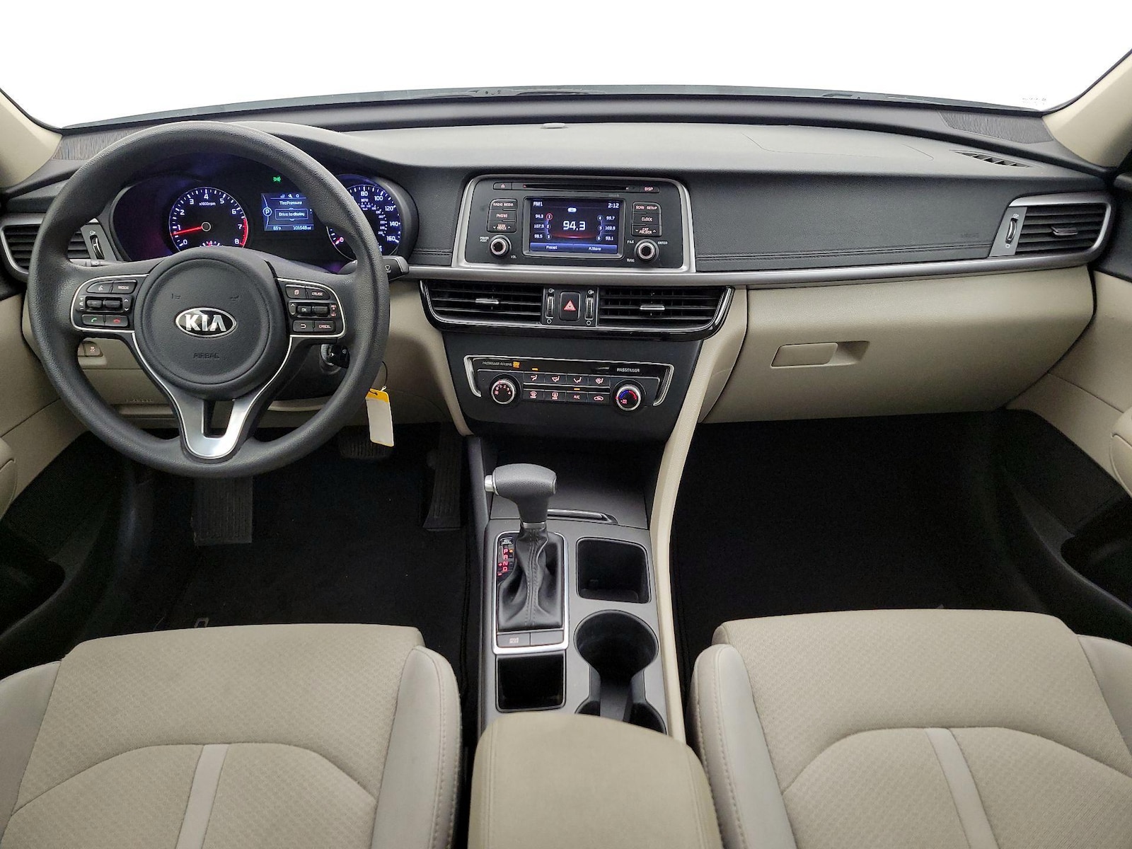 2017 Kia Optima LX - Photo 10