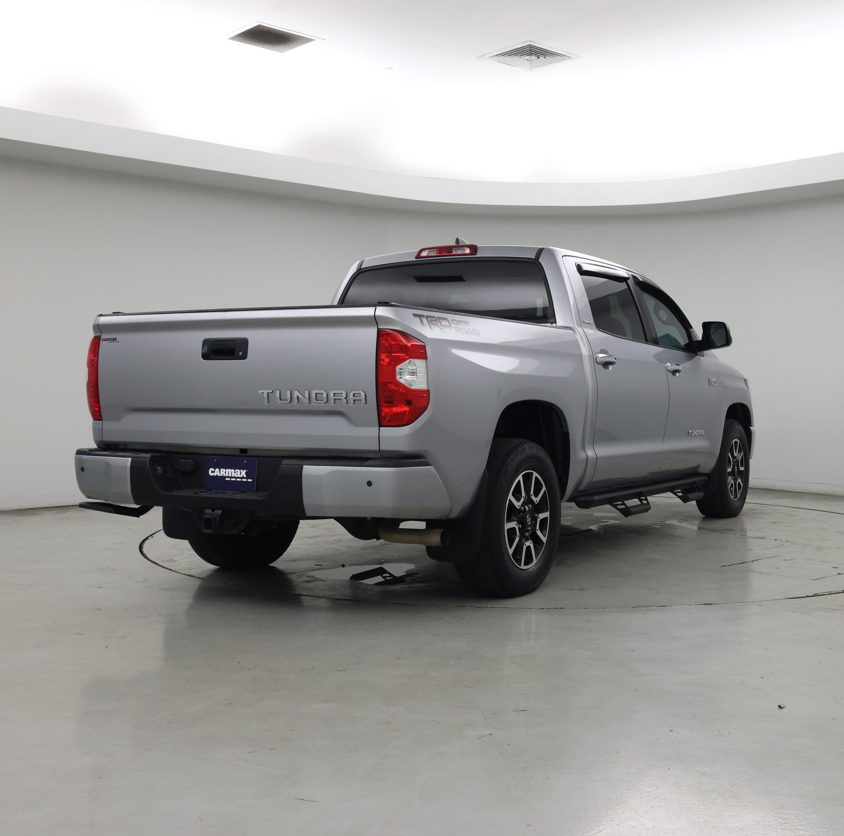 Thumbnail: 2021 Toyota Tundra - 8