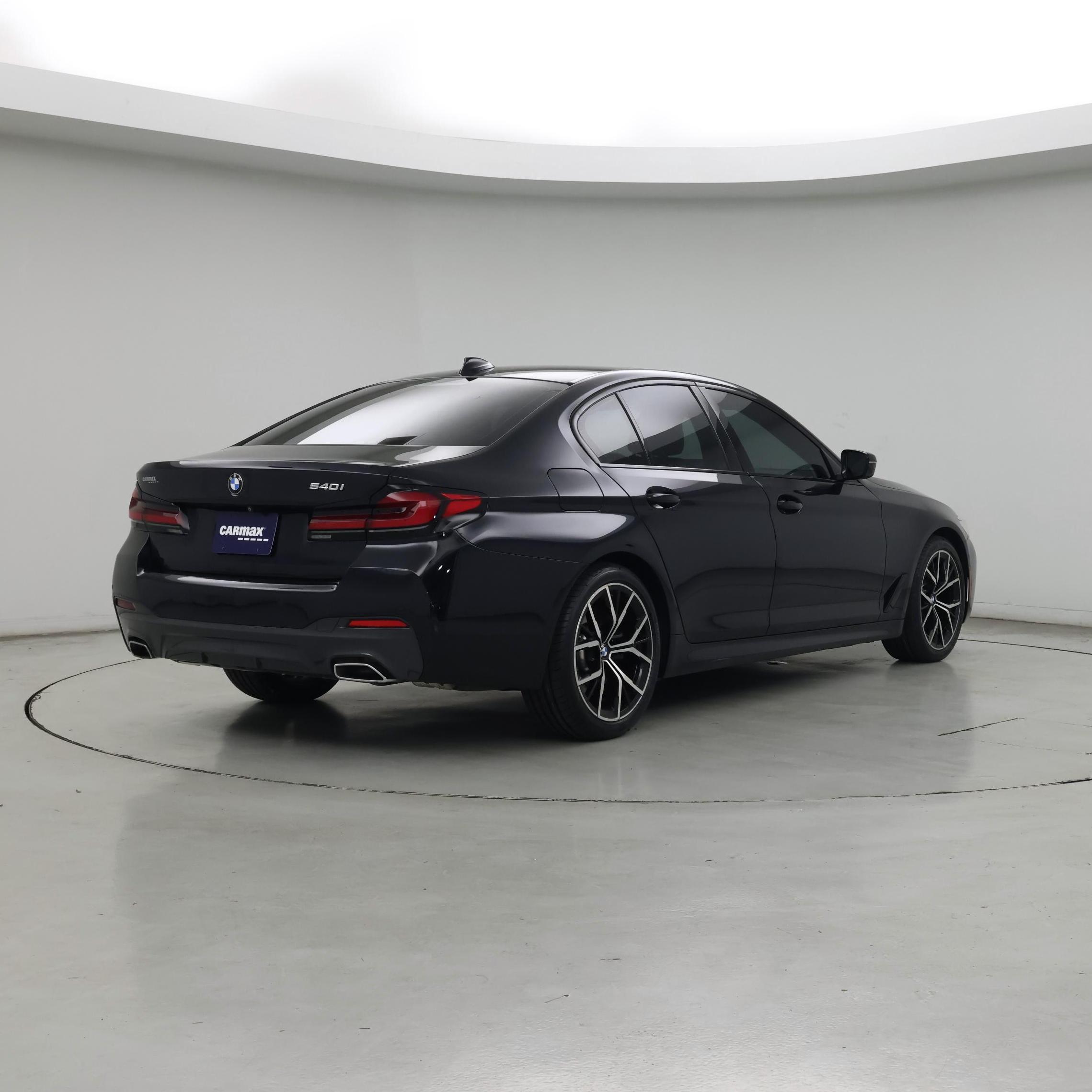 Thumbnail: 2021 BMW 5 Series - 8