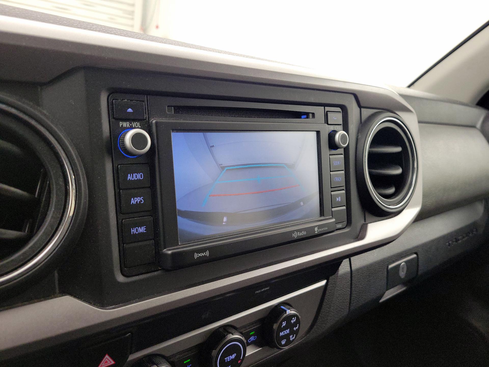 Thumbnail: 2019 Toyota Tacoma - 14