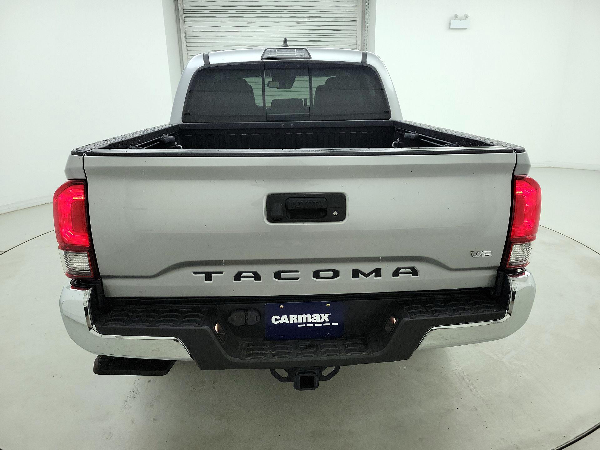 Thumbnail: 2019 Toyota Tacoma - 20