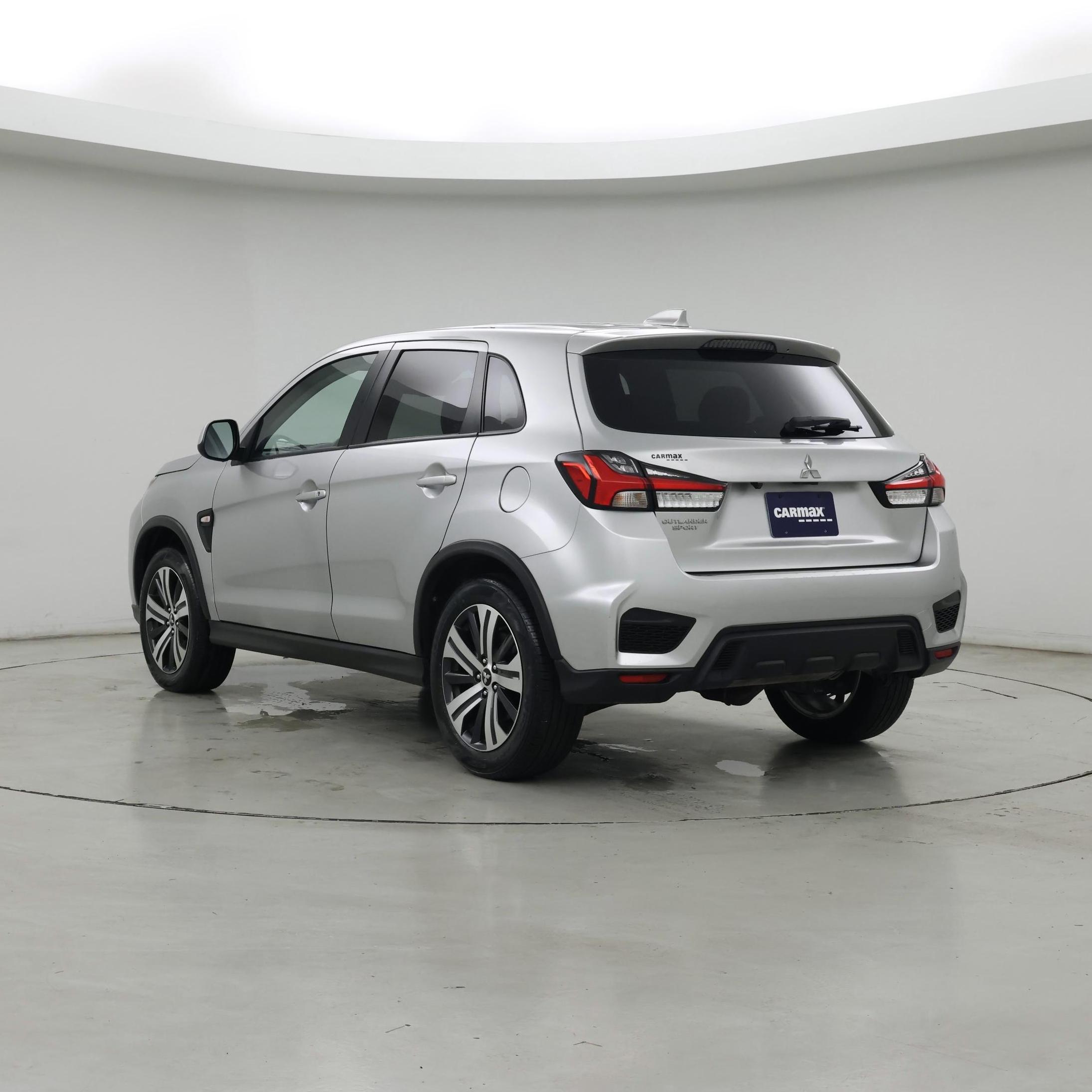 Thumbnail: 2023 Mitsubishi Outlander Sport - 2