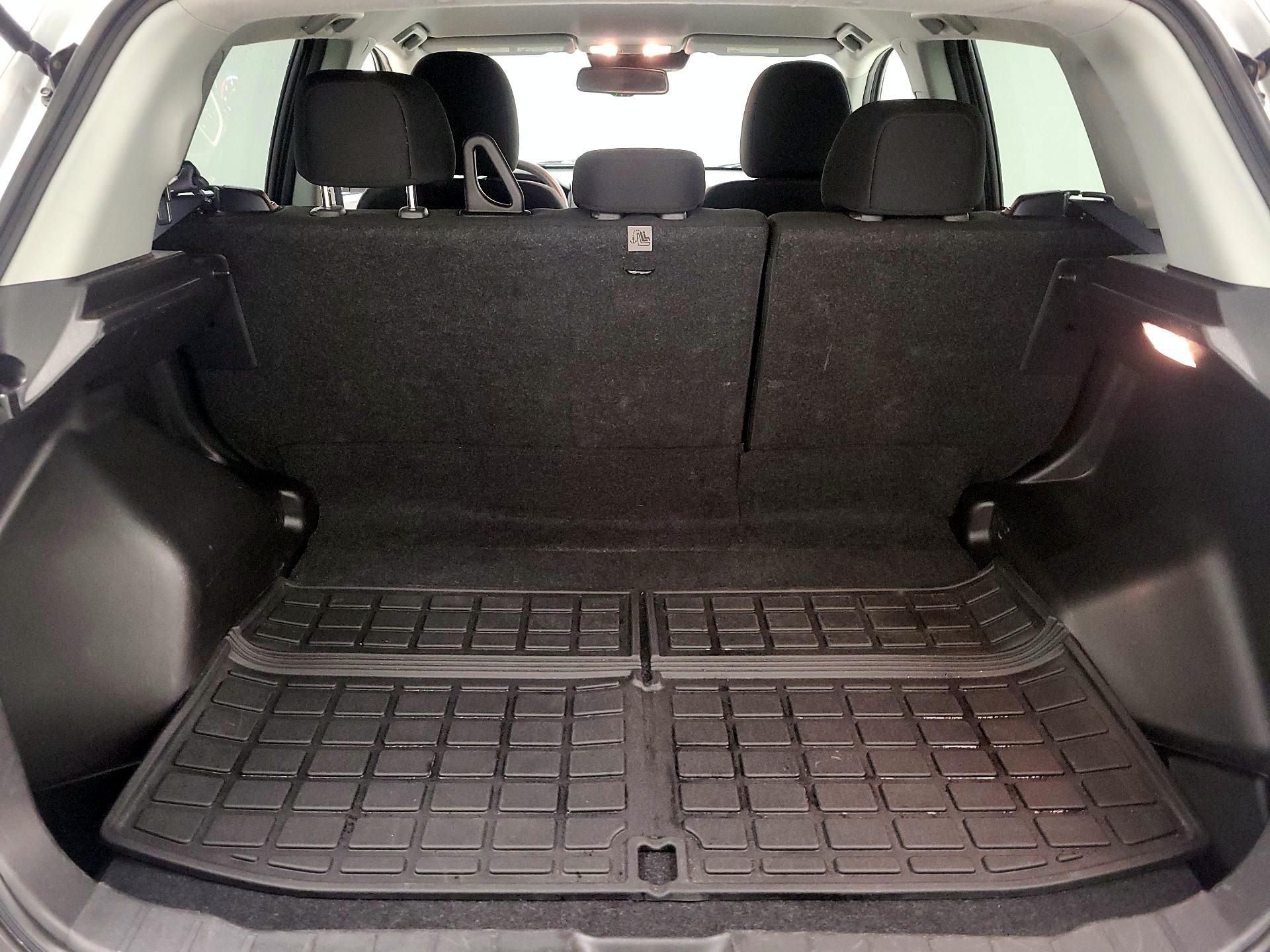 Thumbnail: 2023 Mitsubishi Outlander Sport - 20