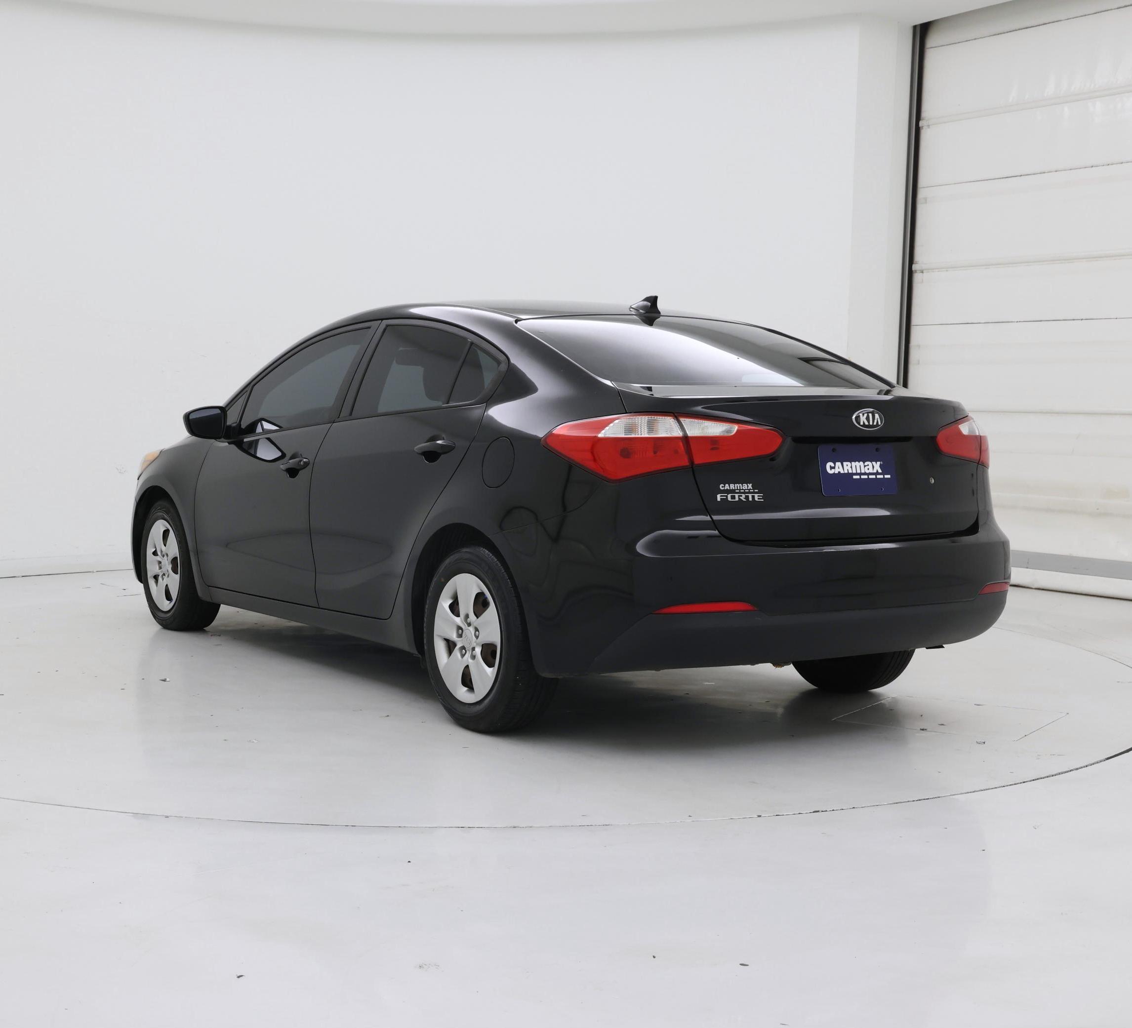 Thumbnail: 2015 Kia Forte - 2