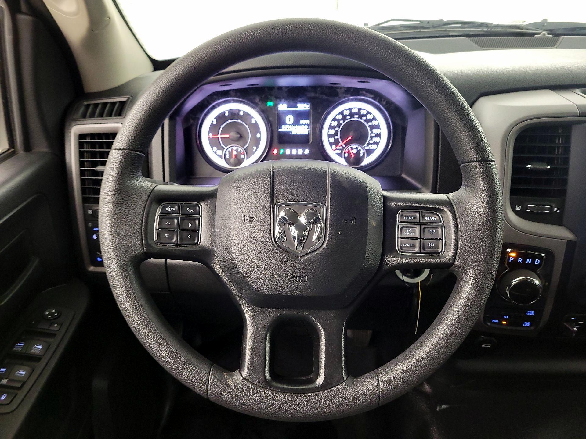 Thumbnail: 2024 RAM 1500 Classic - 10