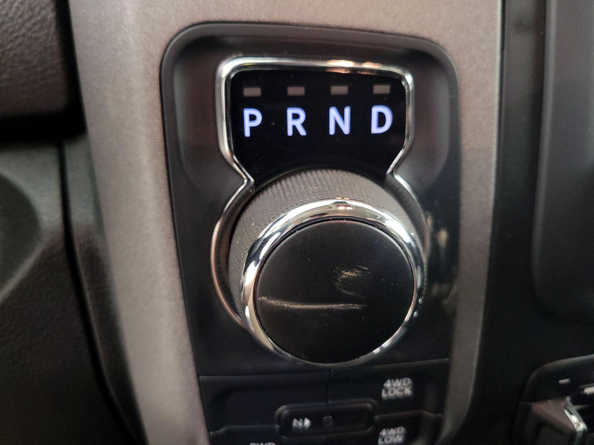 Thumbnail: 2024 RAM 1500 Classic - 17