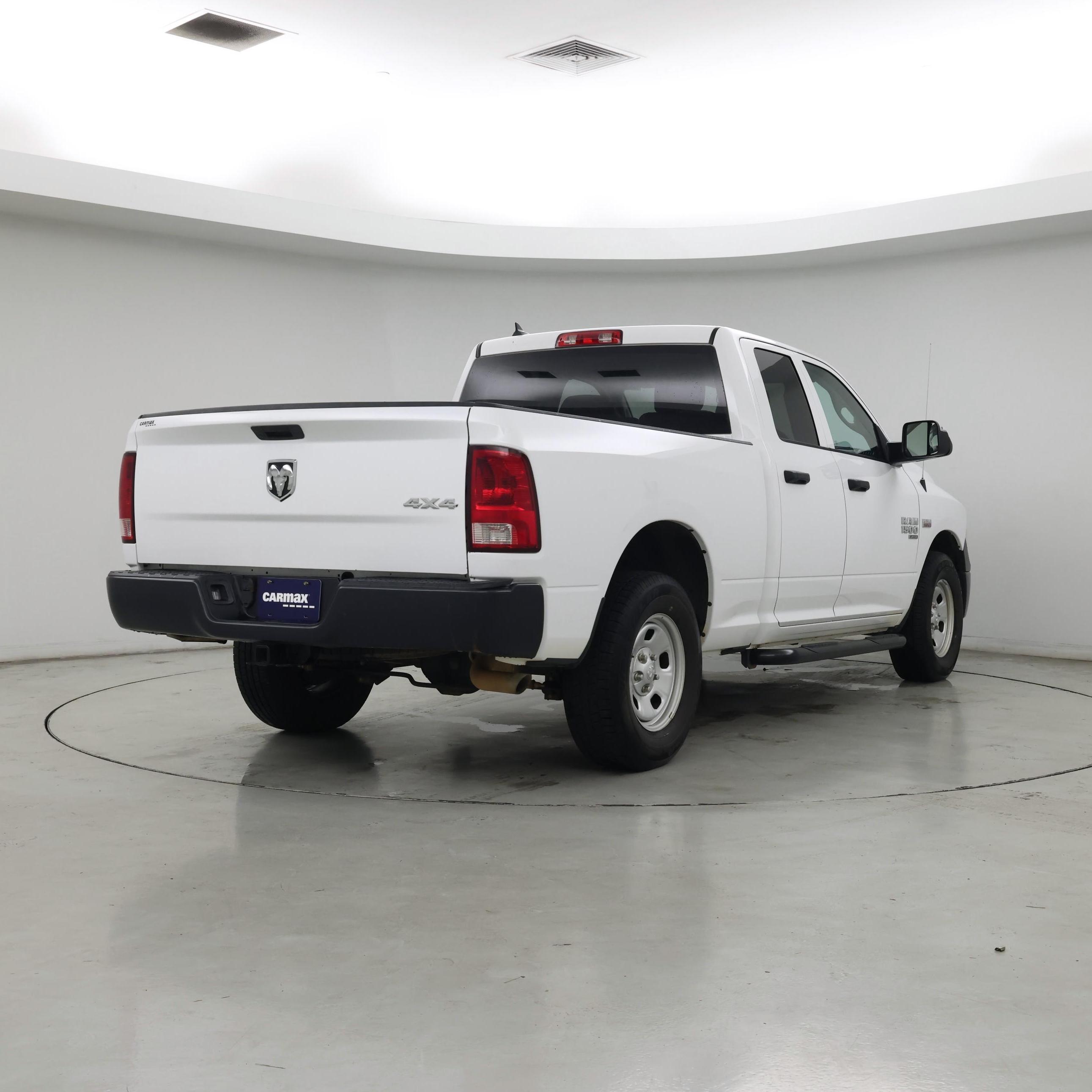 Thumbnail: 2024 RAM 1500 Classic - 8