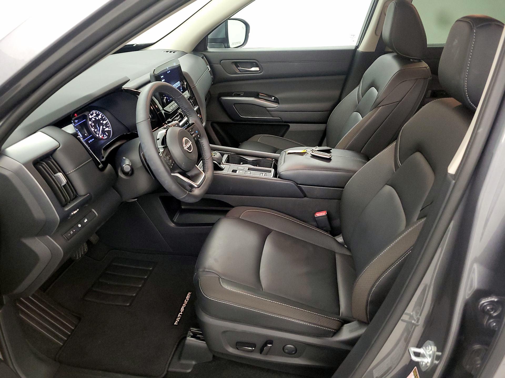 Thumbnail: 2025 Nissan Pathfinder - 11