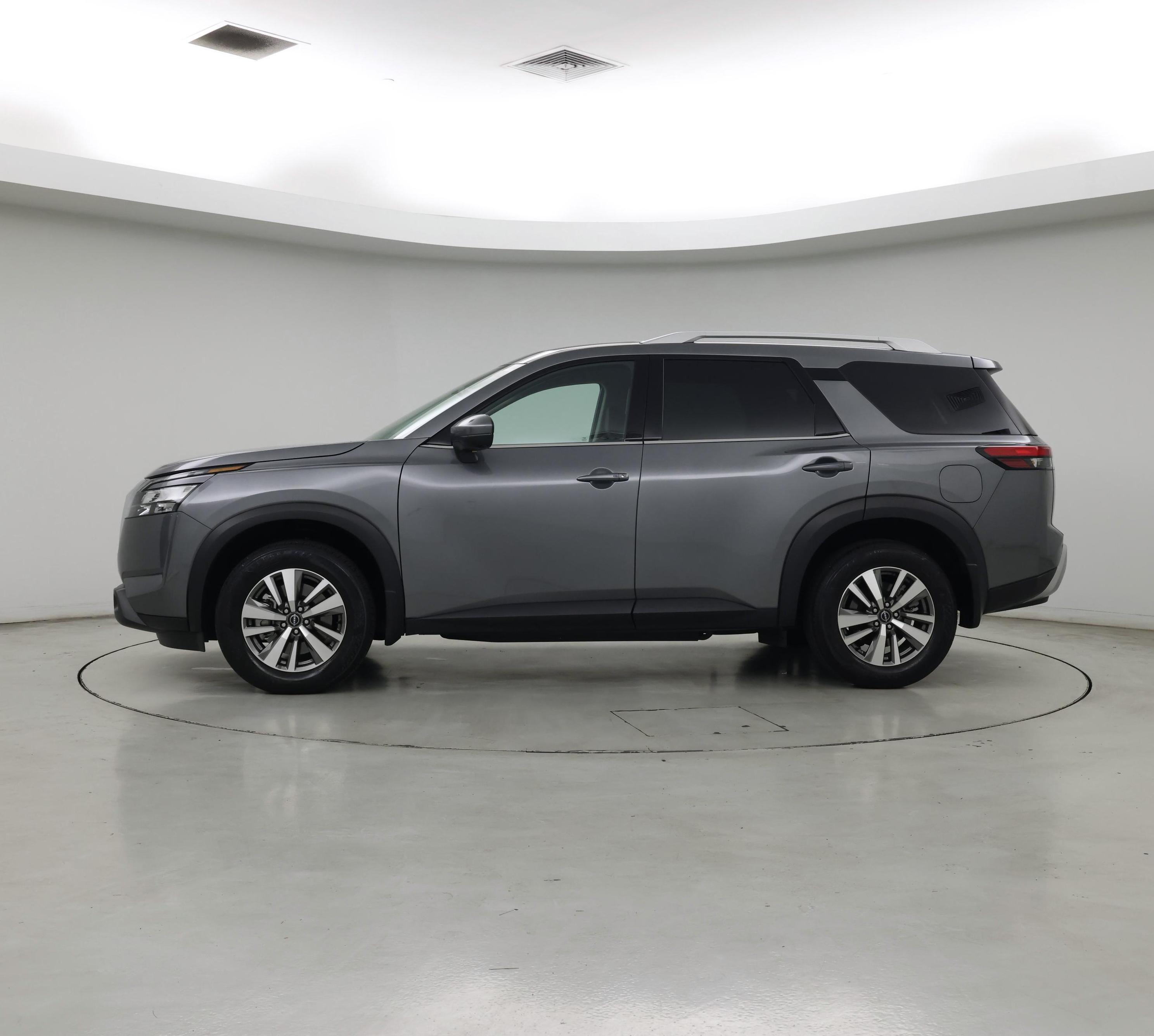 Thumbnail: 2025 Nissan Pathfinder - 3