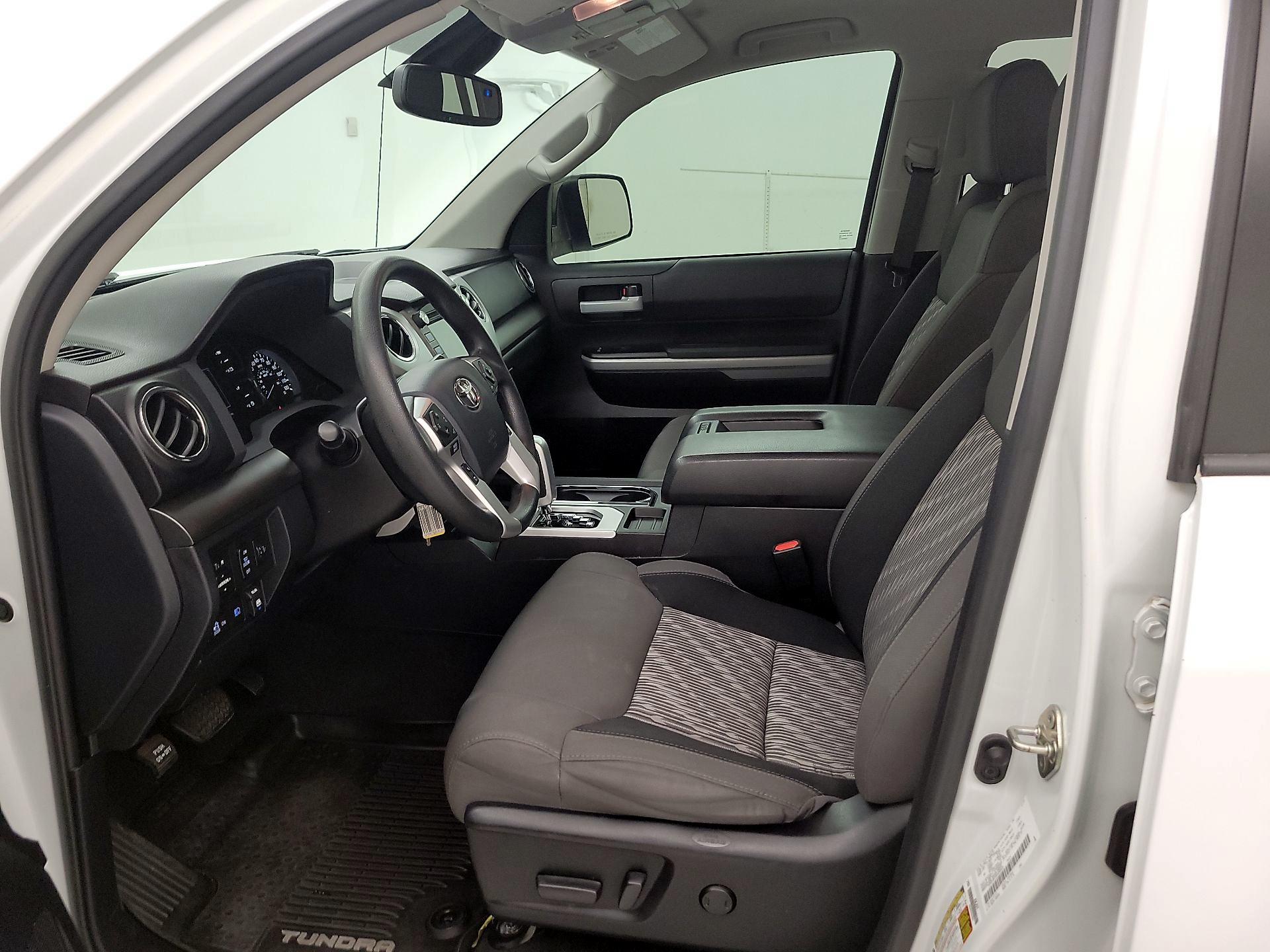 Thumbnail: 2019 Toyota Tundra - 11