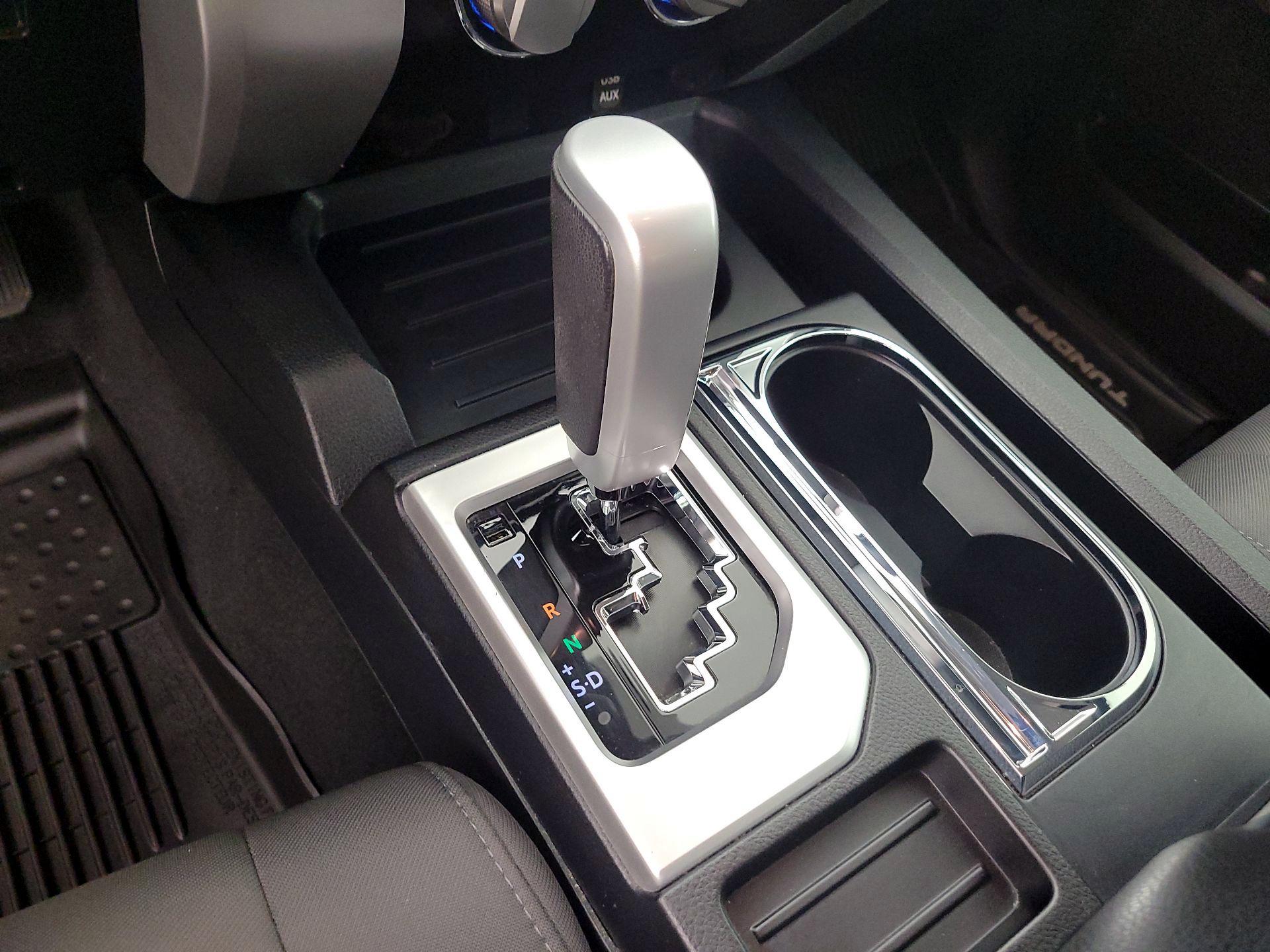 Thumbnail: 2019 Toyota Tundra - 17