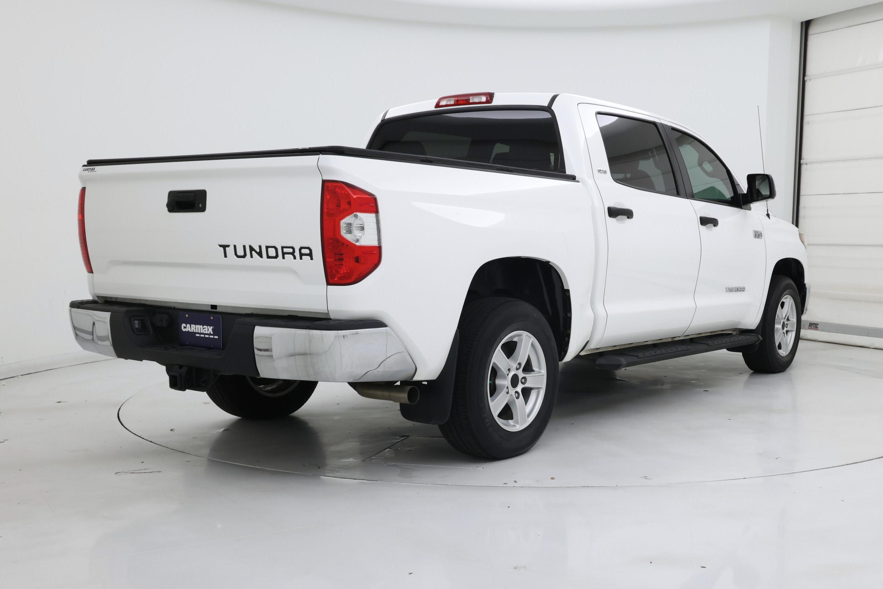 Thumbnail: 2019 Toyota Tundra - 8