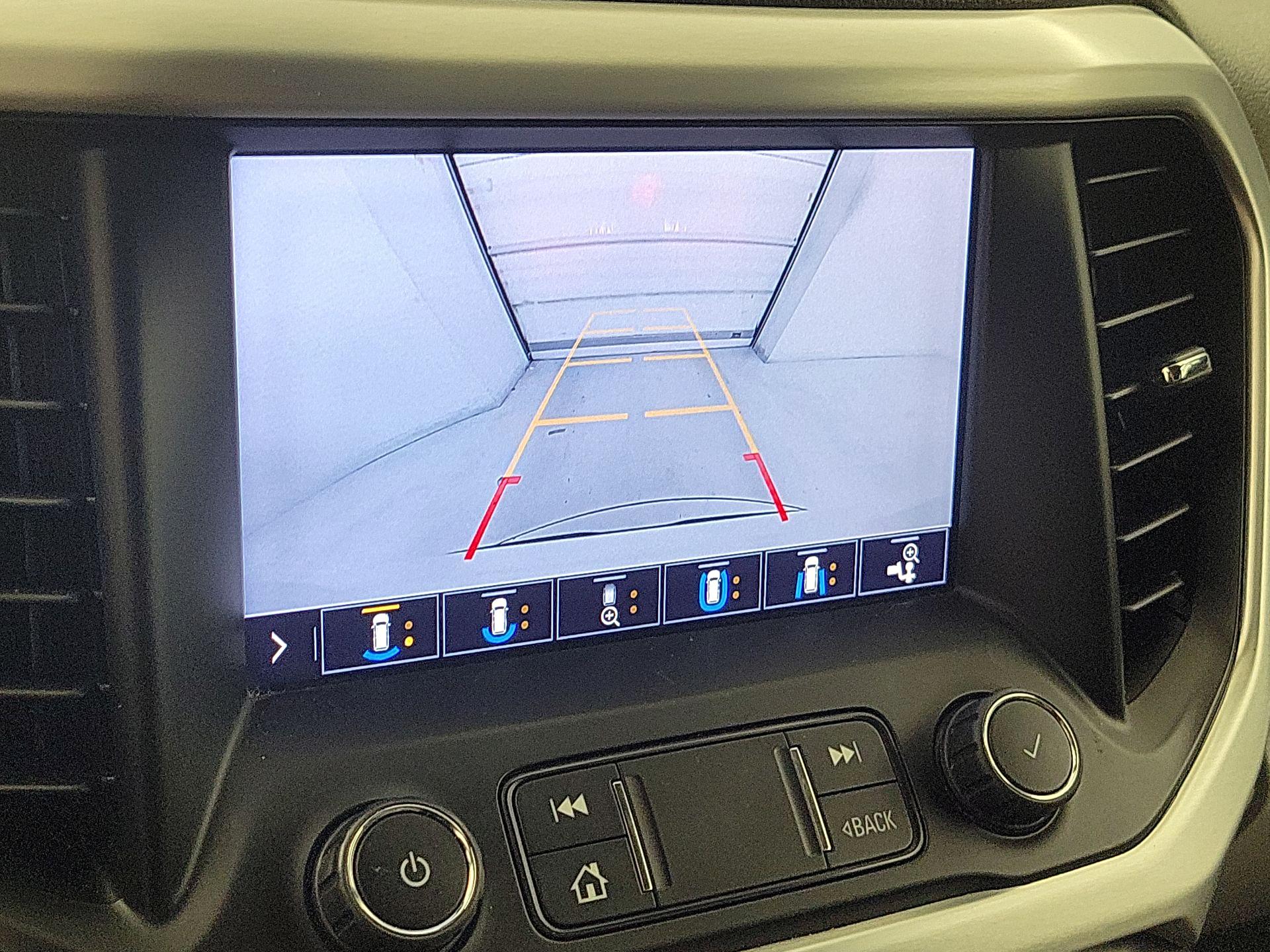 Thumbnail: 2020 GMC Acadia - 15