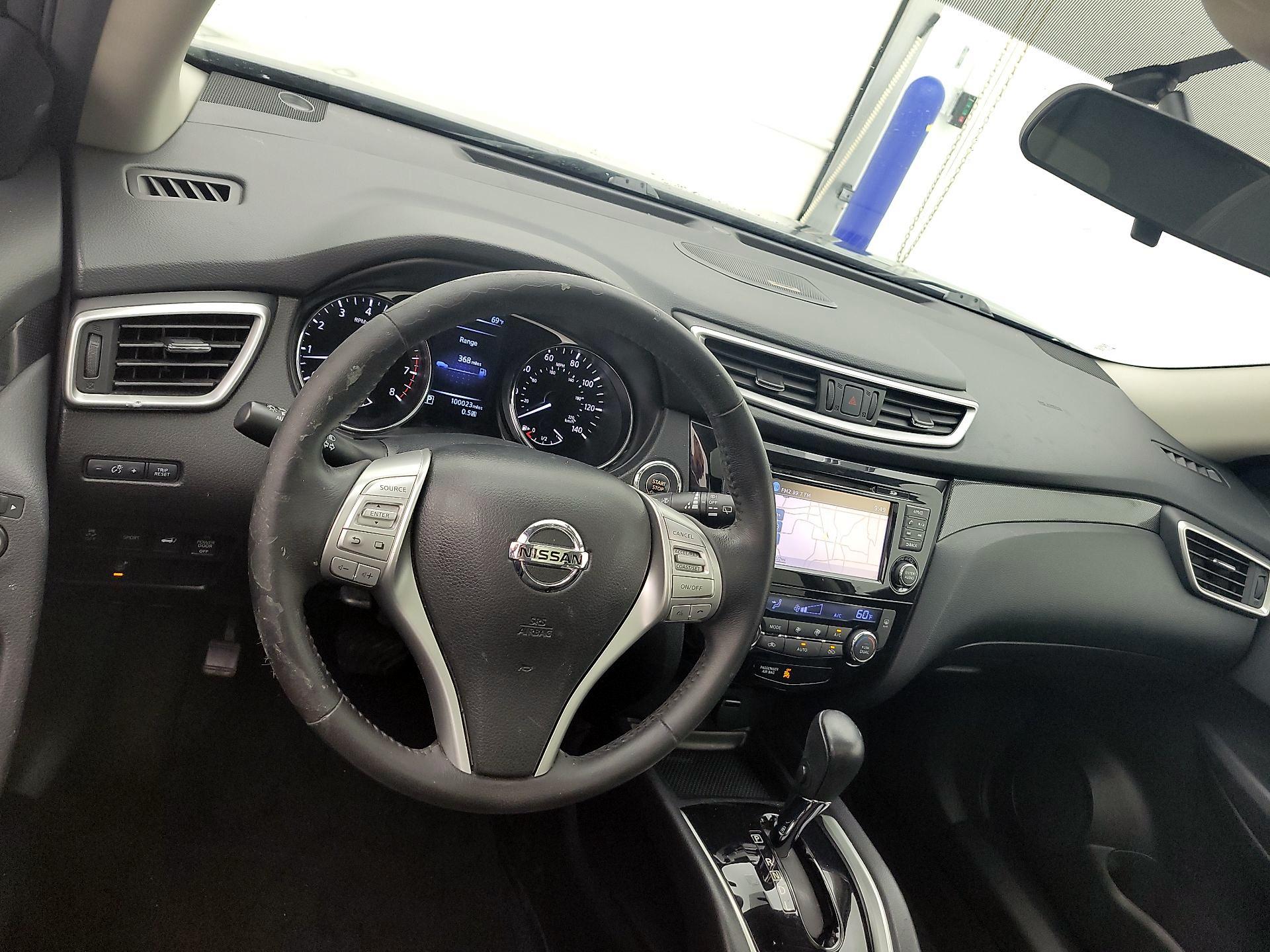Thumbnail: 2014 Nissan Rogue - 9