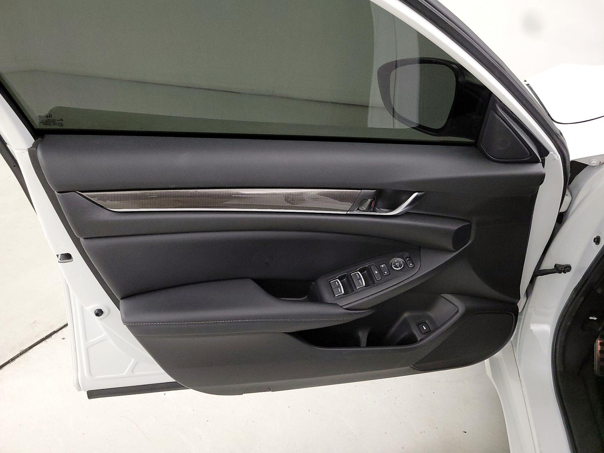 Thumbnail: 2022 Honda Accord - 12